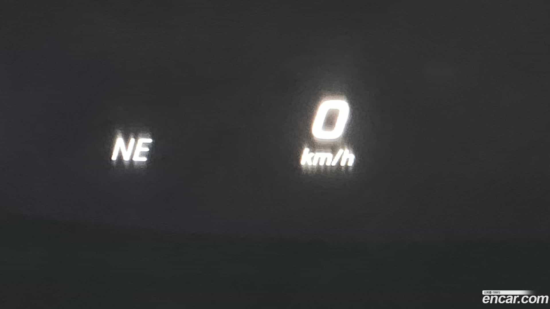 E-Class Mercedes-Benz 2017.3-OPTION-022