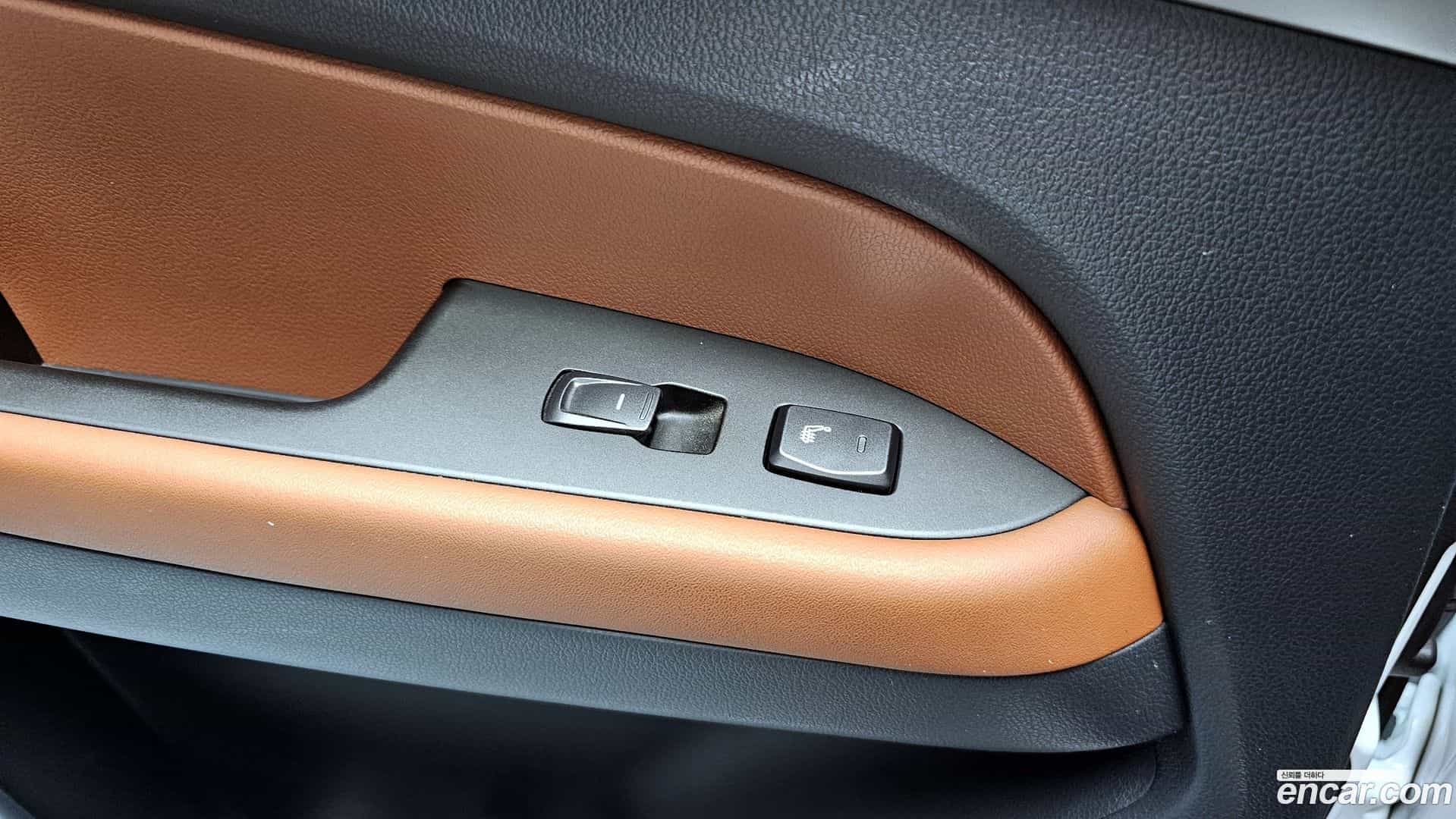 Rexton KG Mobility 2018.7-OPTION-022
