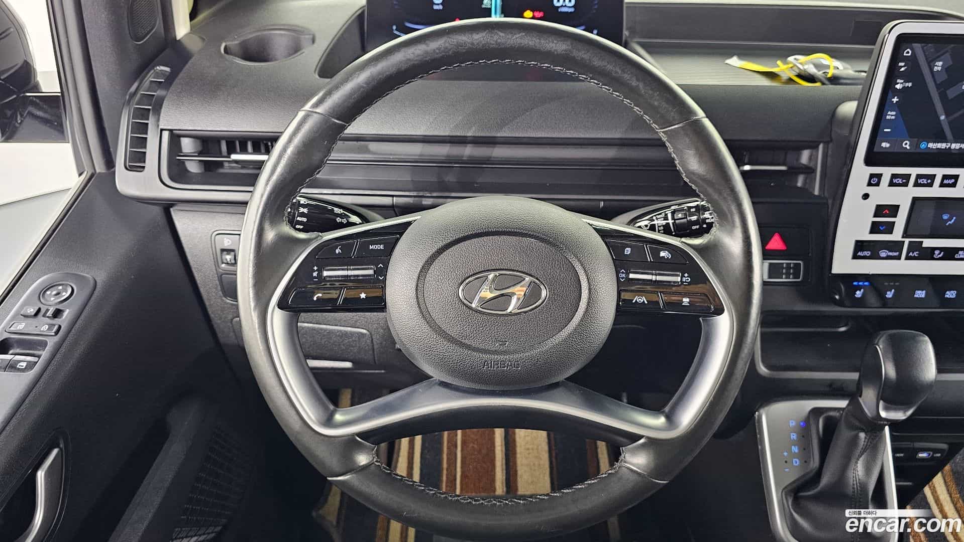 Staria Hyundai 2021.4-OPTION-017