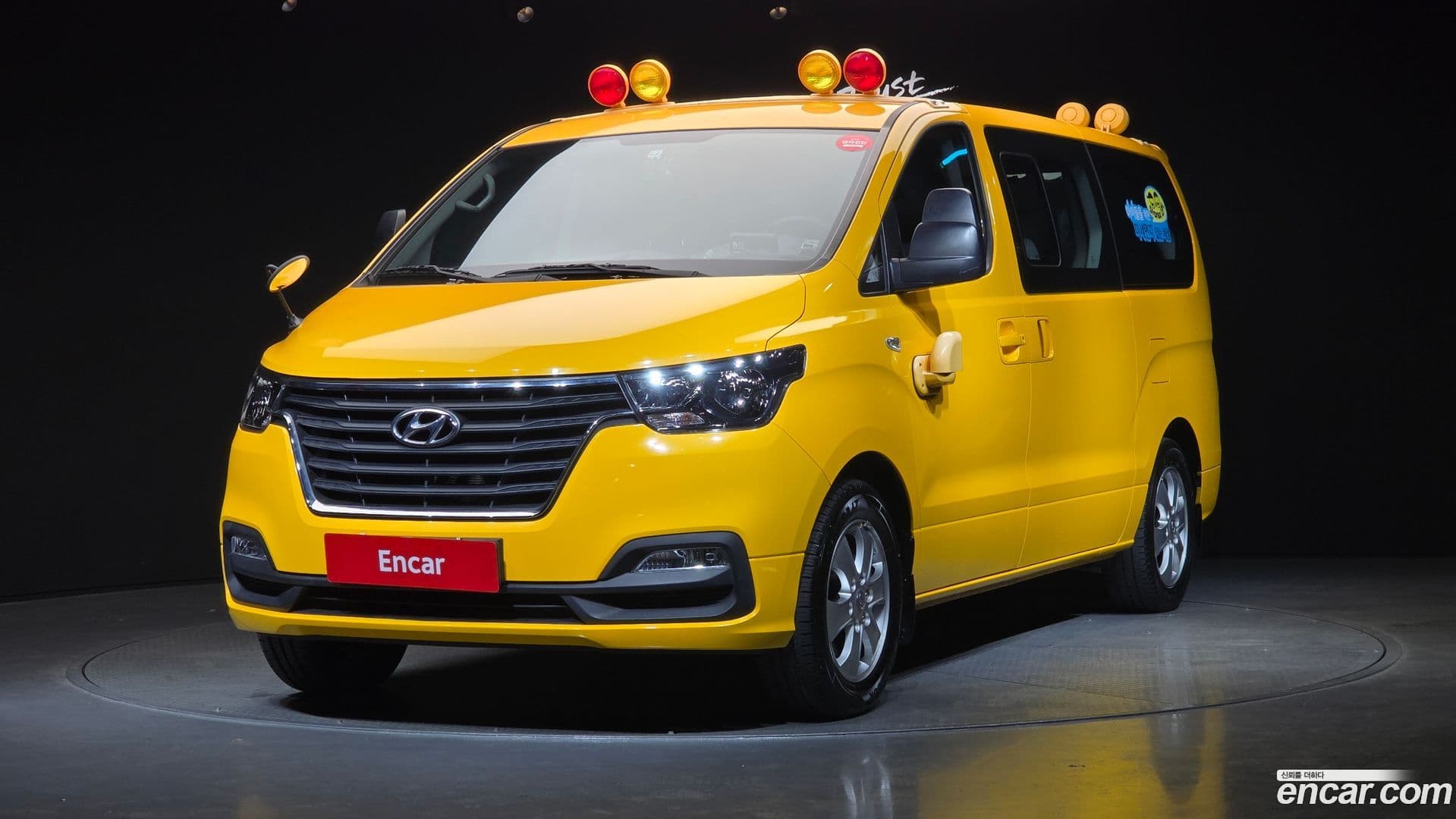 Main__Slider__Photo:Starex Hyundai 2019.4-0