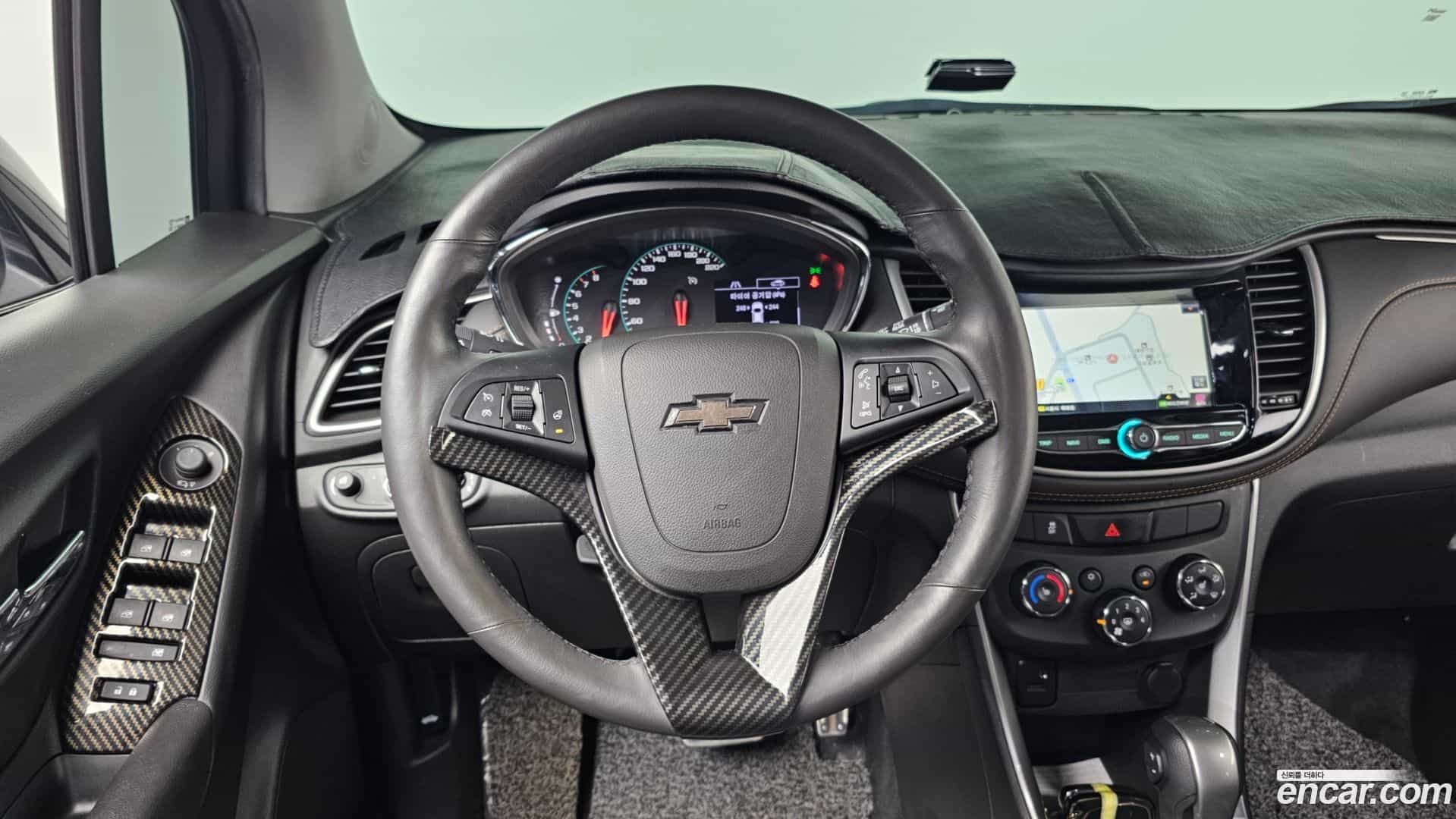 Trax Chevrolet 2019.10-OPTION-017