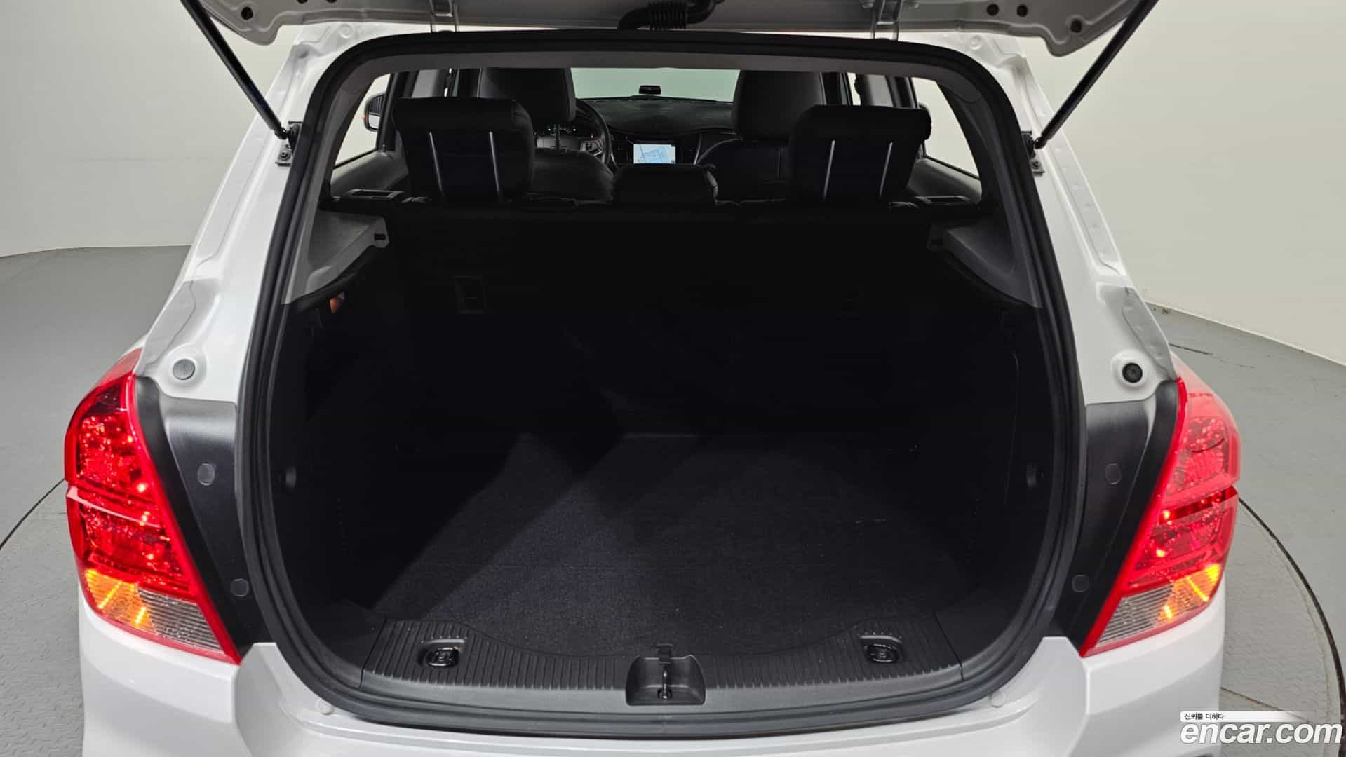 Trax Chevrolet 2019.10-OPTION-024