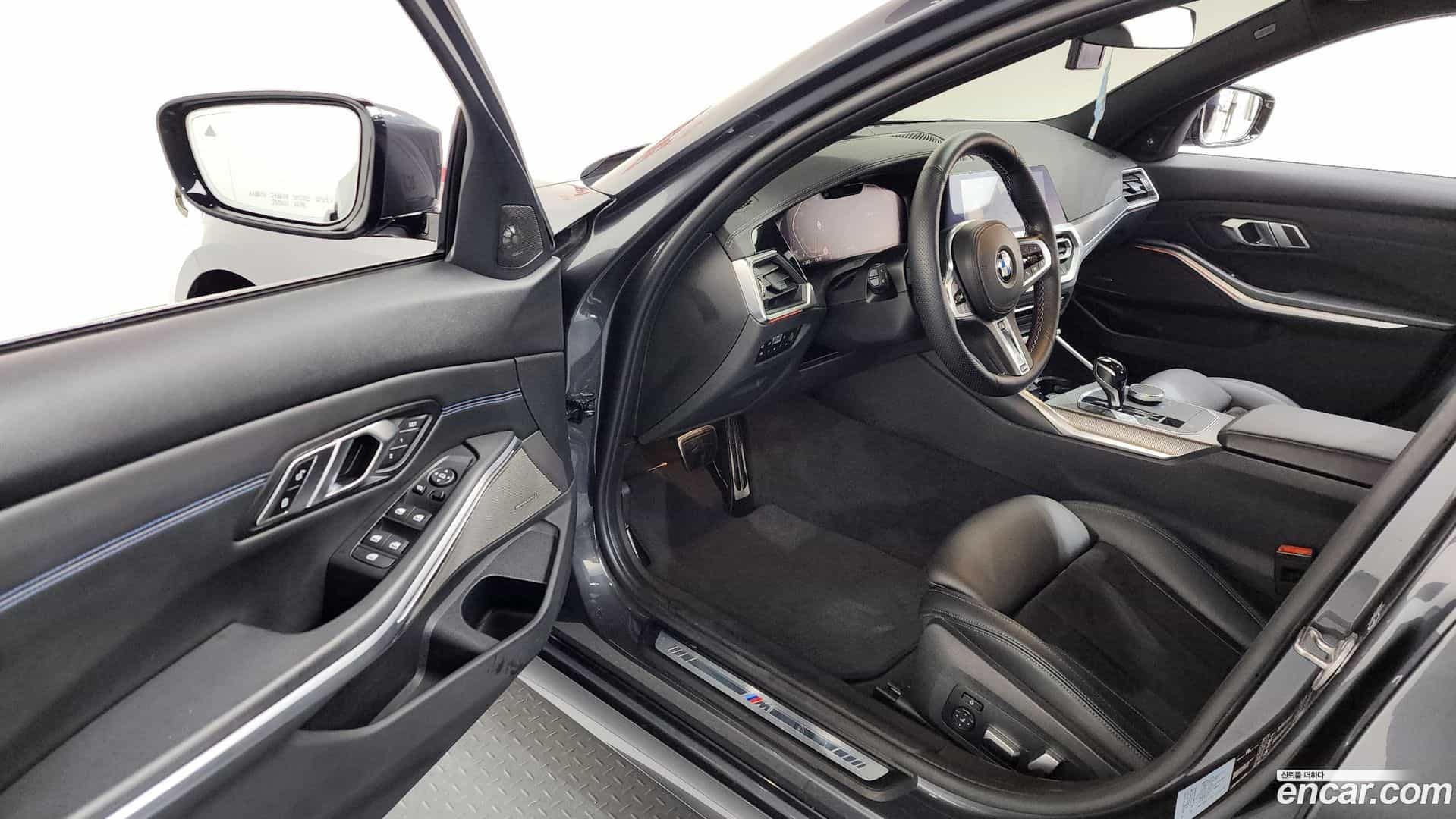 3-Series BMW 2020.2-INNER-010