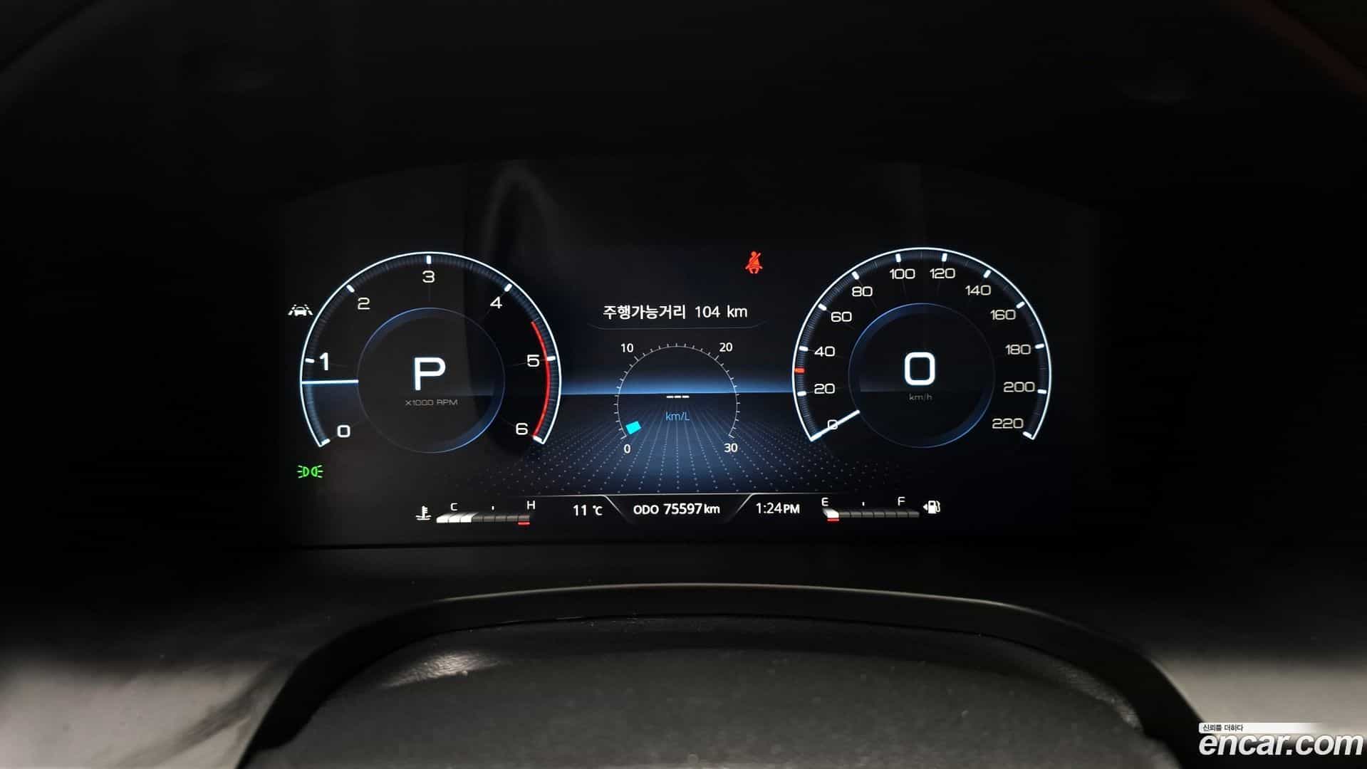 Rexton KG Mobility 2022.2-INNER-008