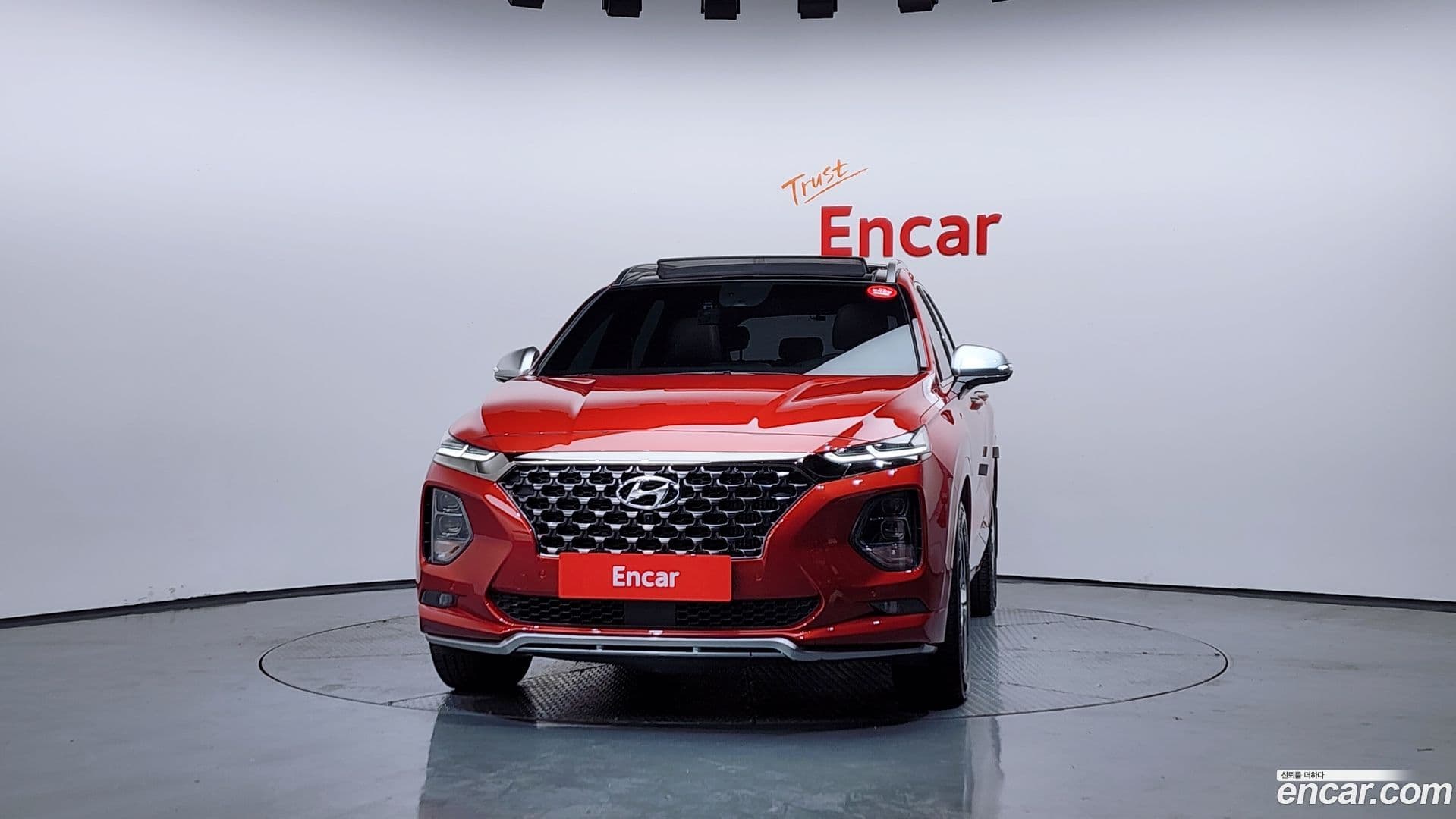 Main__Slider__Photo:Santafe Hyundai 2019.2-0
