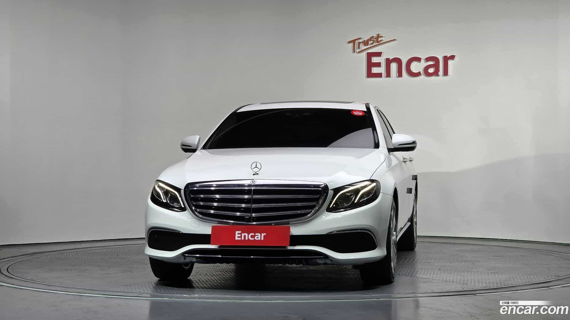 E-Class Mercedes-Benz 2018.7-OUTER-003