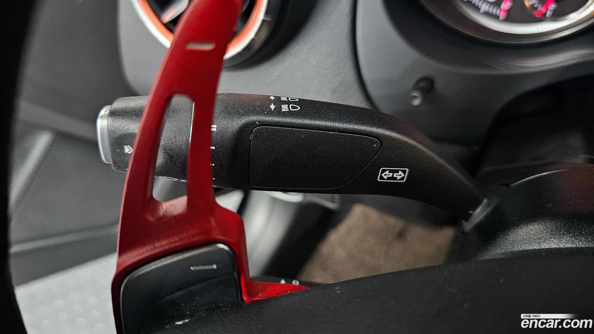 CLA-Class Mercedes-Benz 2018.4-OPTION-022