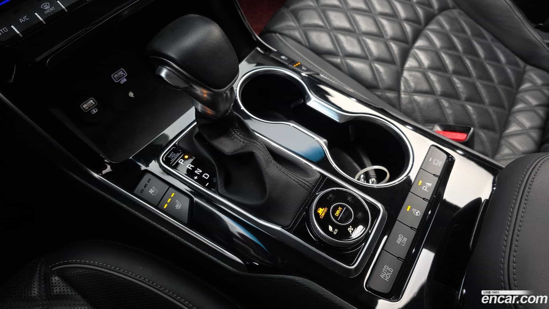 Mohave Kia 2020.0-INNER-009