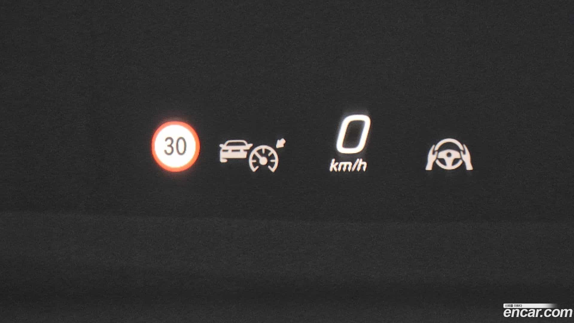 C-Class Mercedes-Benz 2022.3-OPTION-022