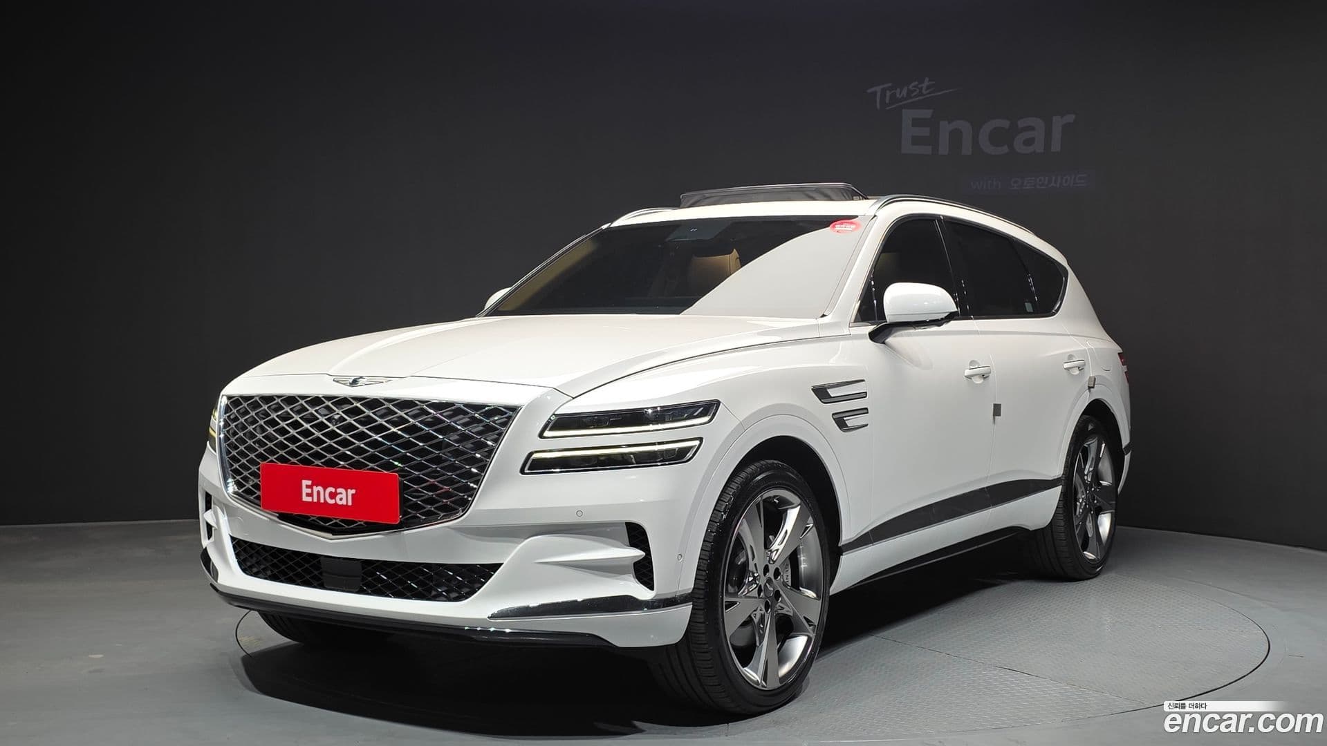 Main__Slider__Photo:GV80 Genesis 2022.1-0