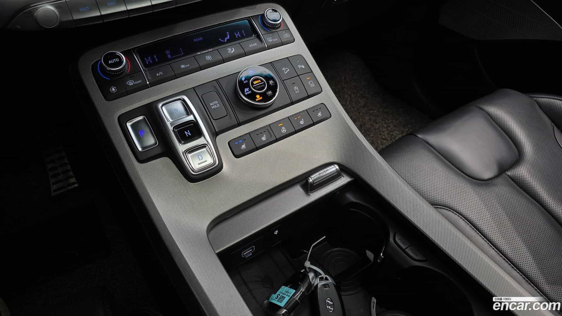 Palisade Hyundai 2022.1-INNER-009