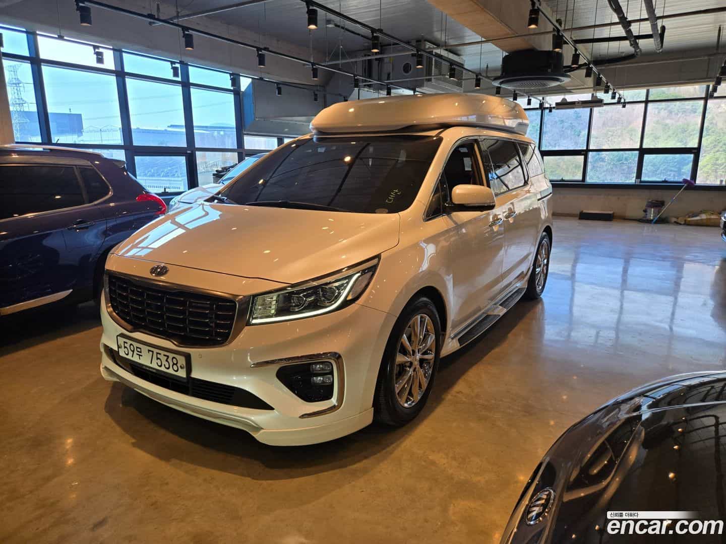 Canival Kia 2019.0-OUTER-001