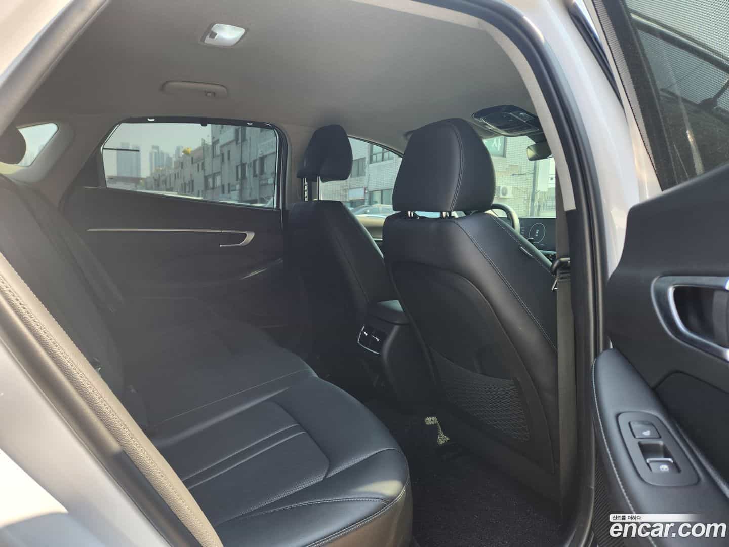 Sonata Hyundai 2025.2-INNER-010