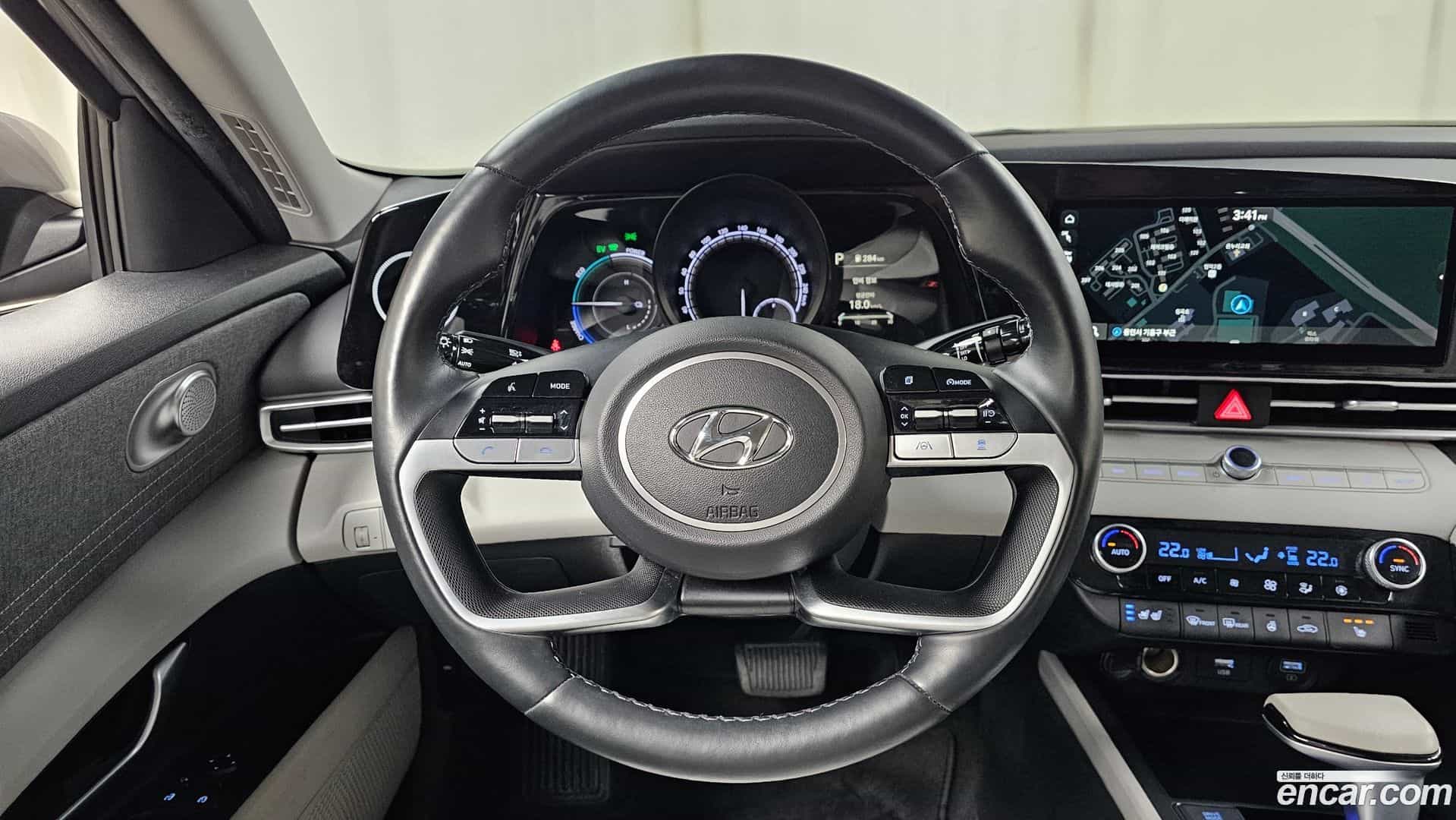 AVANTE Hyundai 2022.0-OPTION-017