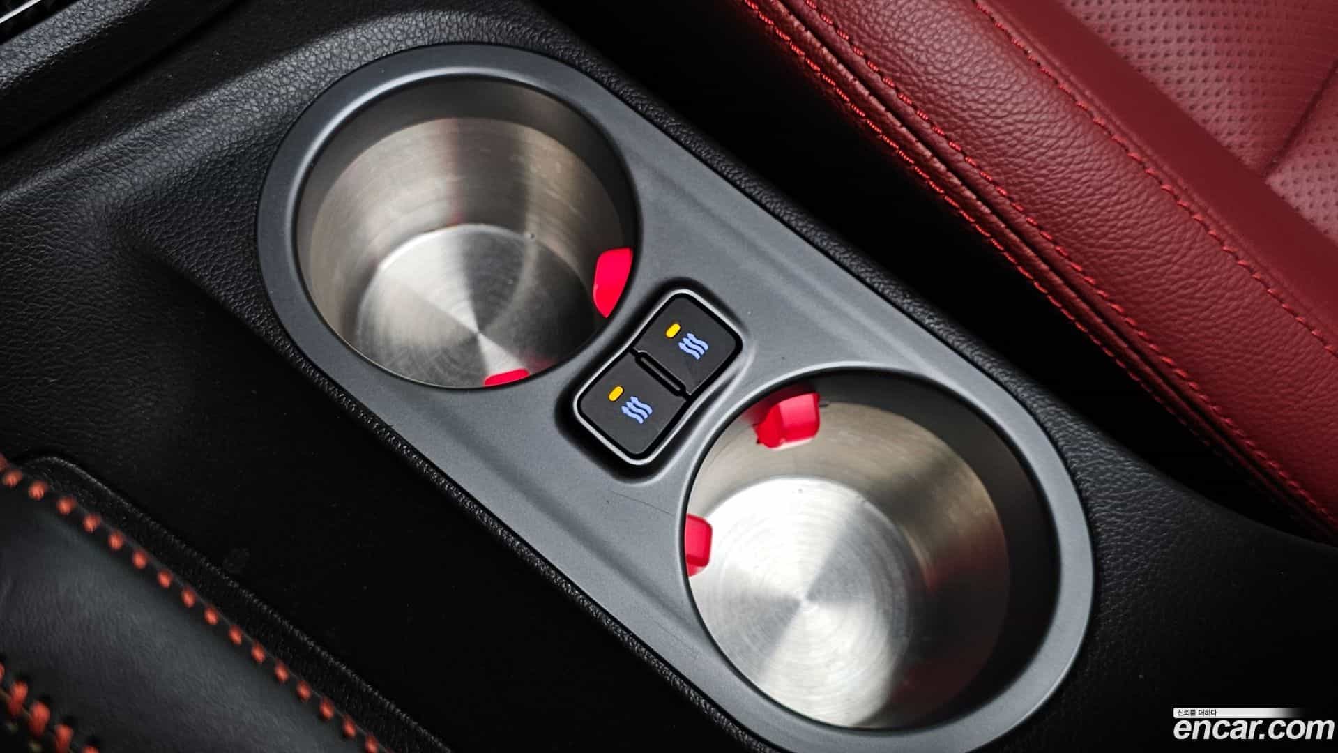 AVANTE Hyundai 2017.8-OPTION-020