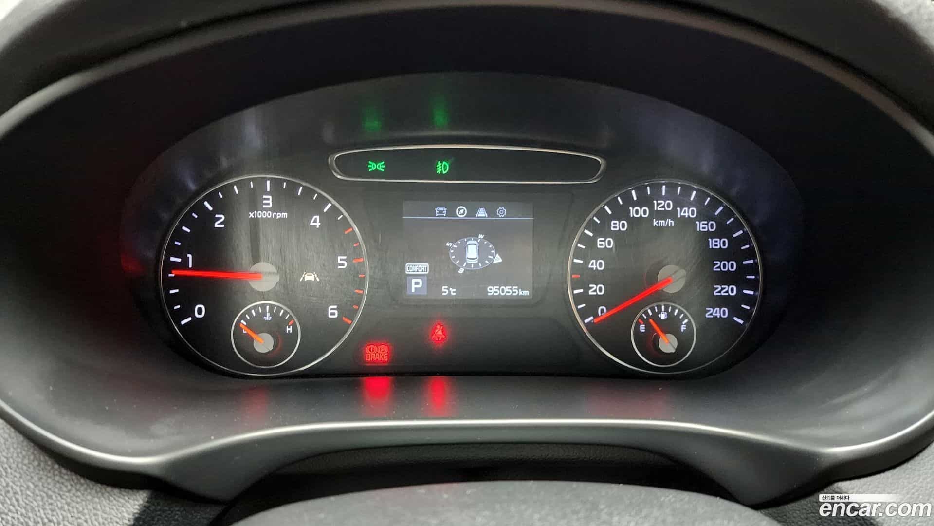 Sorento Kia 2019.8-INNER-008
