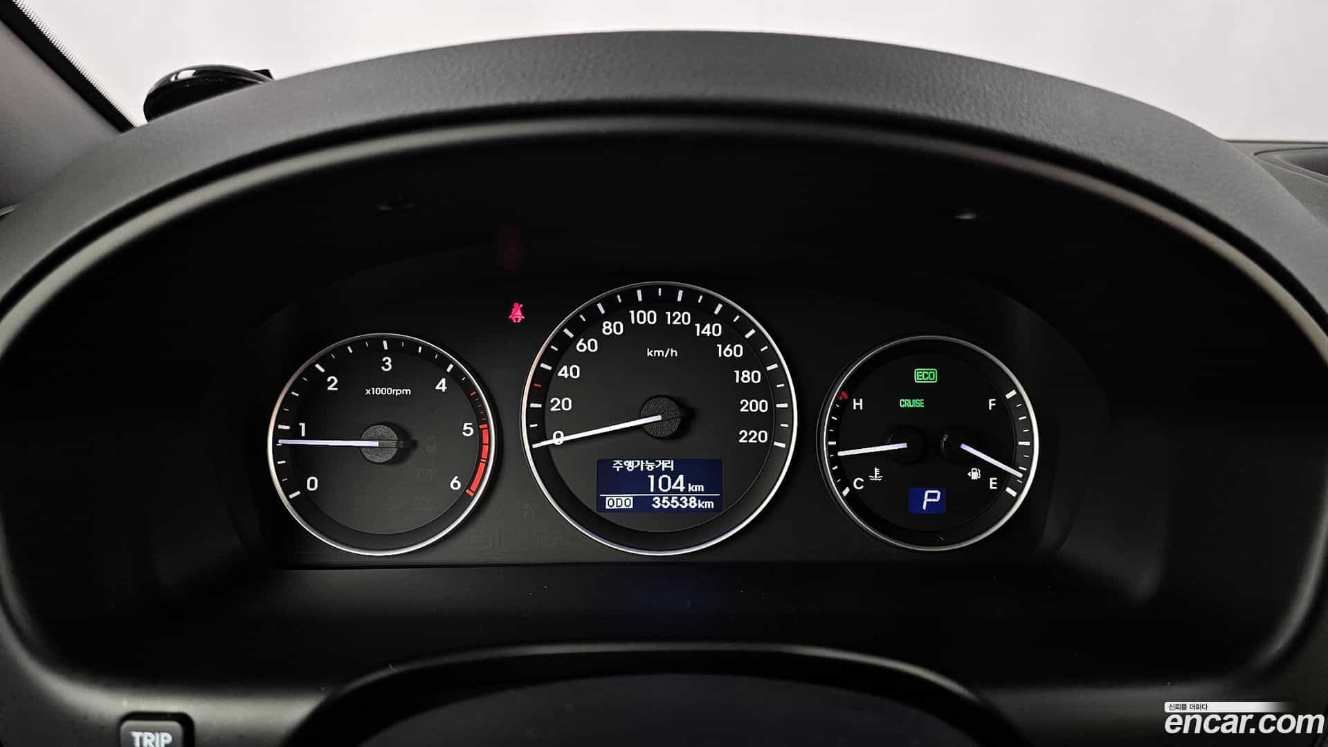 Starex Hyundai 2018.10-INNER-008