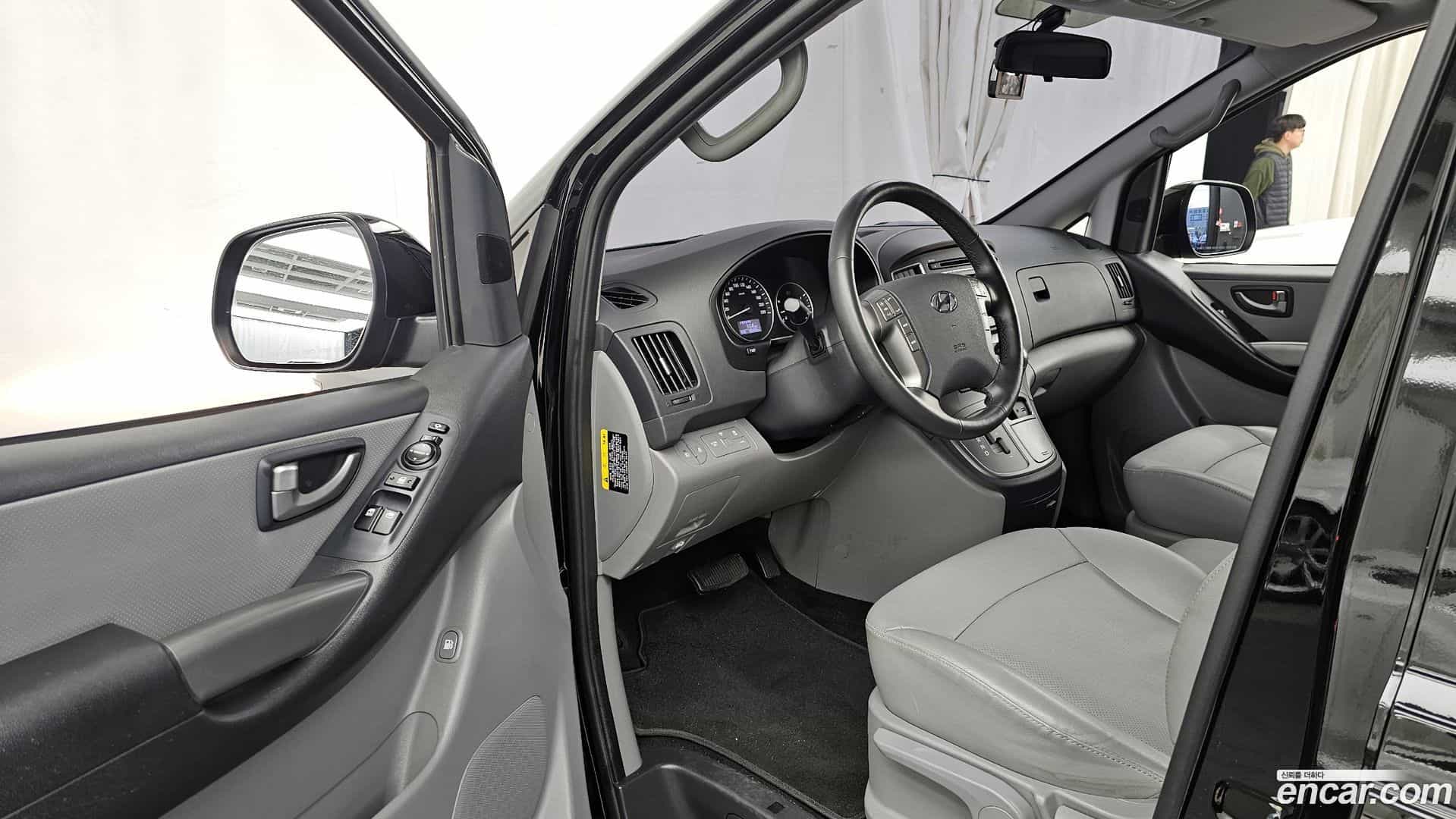 Starex Hyundai 2018.10-OPTION-015