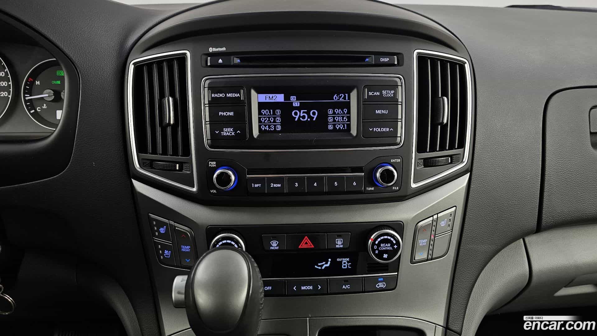 Starex Hyundai 2018.10-OPTION-018