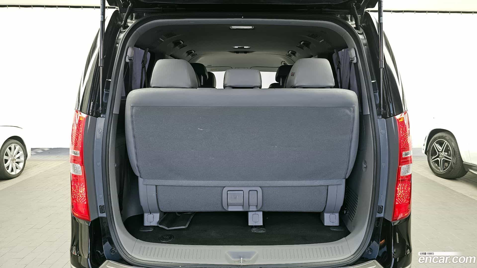 Starex Hyundai 2018.10-OPTION-024