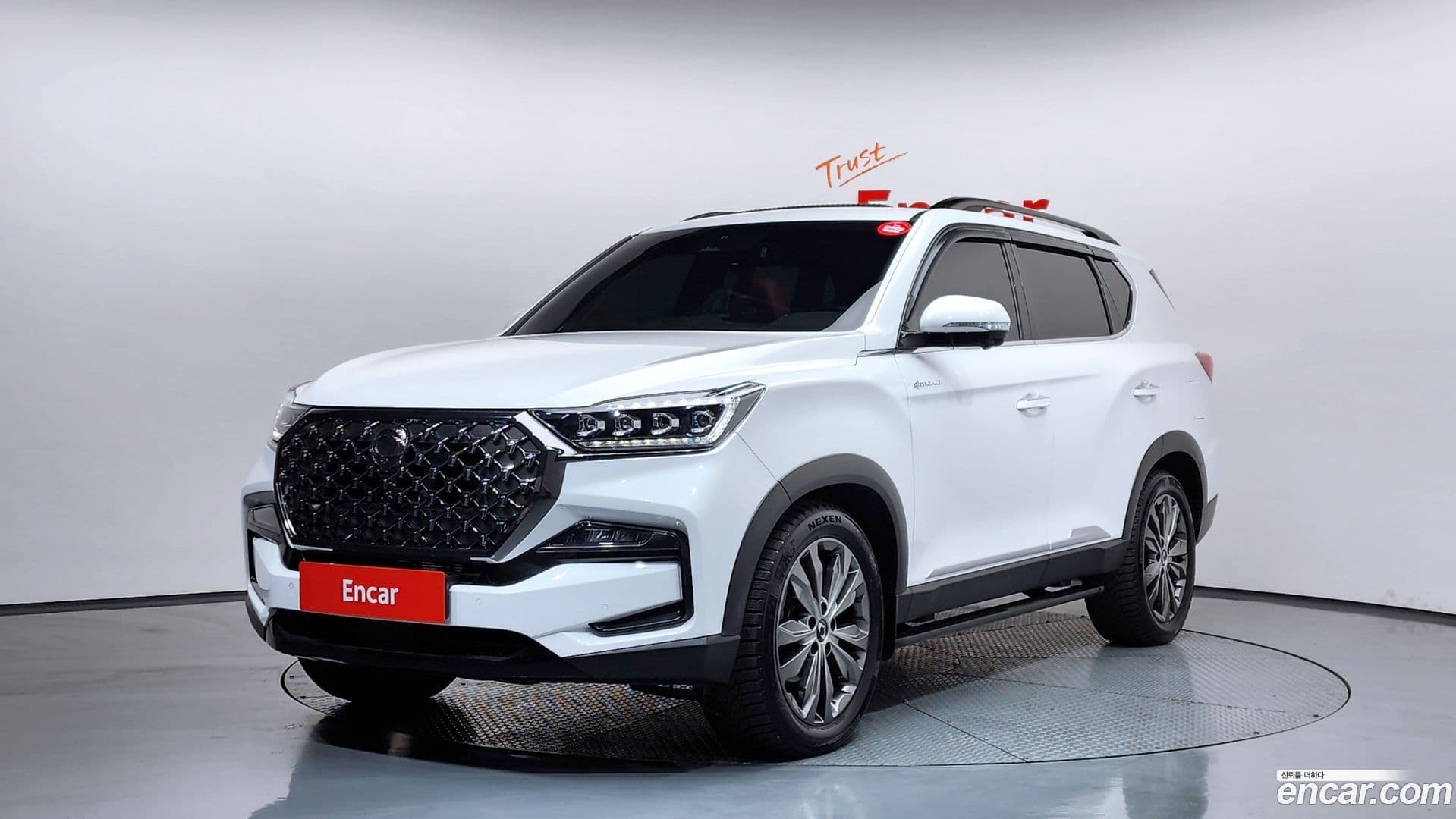 Main__Slider__Photo:Rexton KG Mobility 2023.8-0