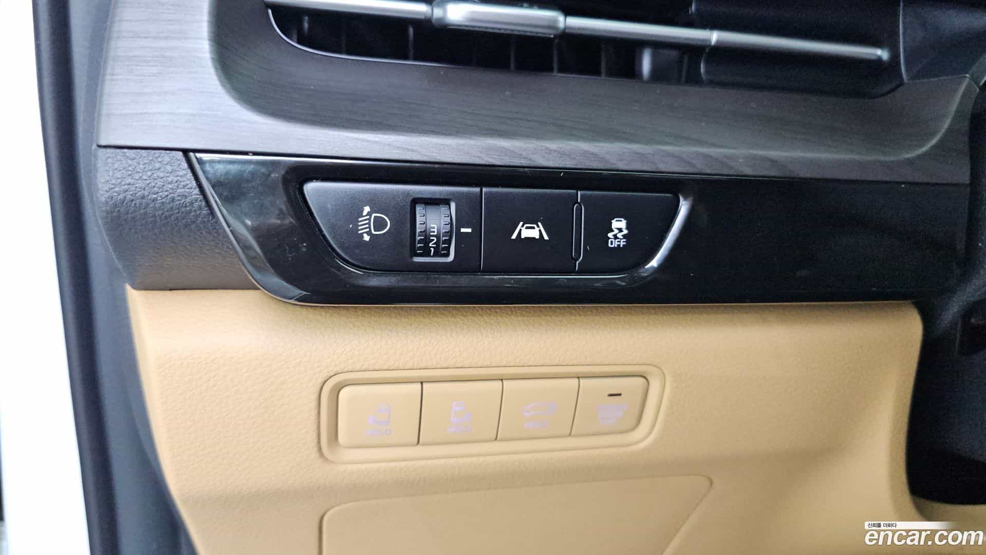 Canival Kia 2022.7-OPTION-020