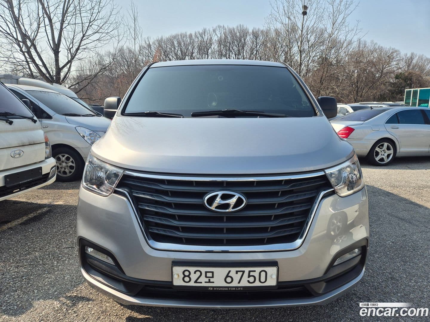 Main__Slider__Photo:Starex Hyundai 2019.1-0