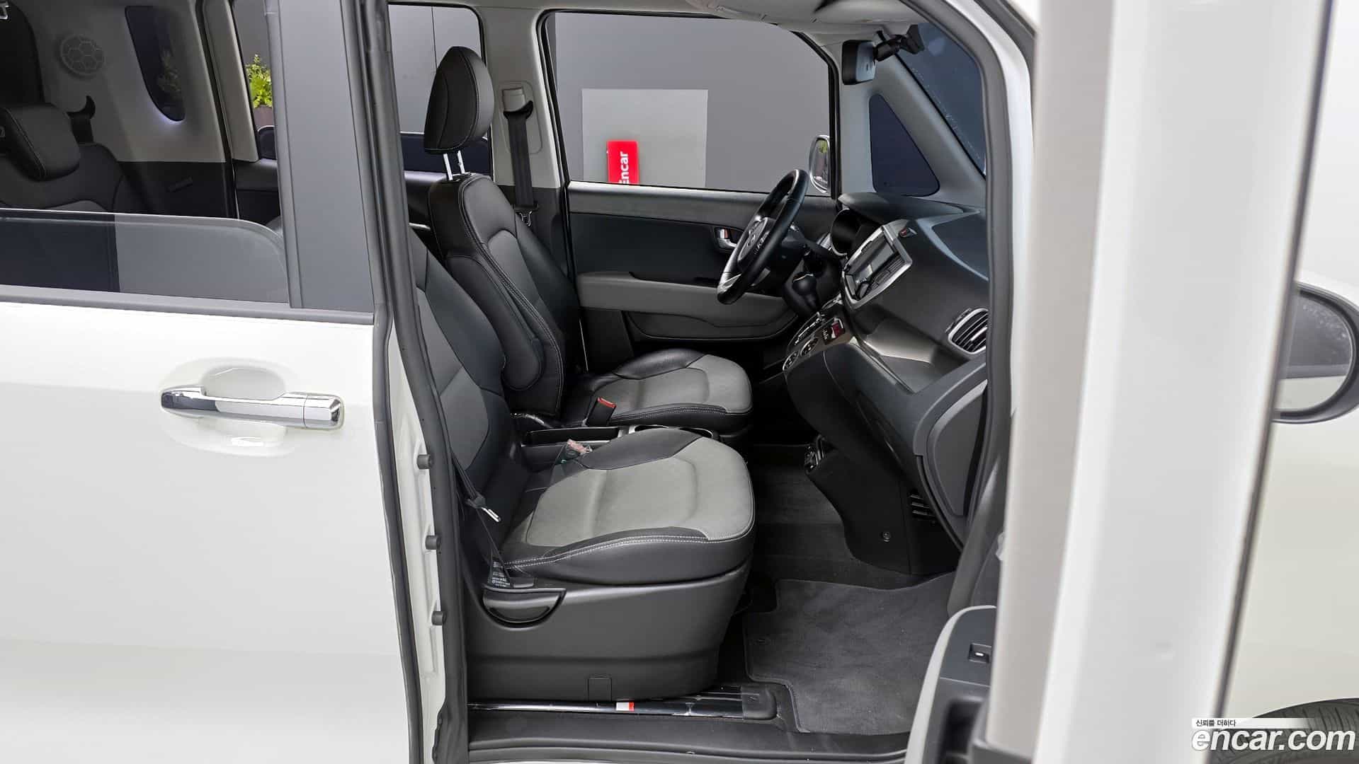 RAY Kia 2021.4-OPTION-015