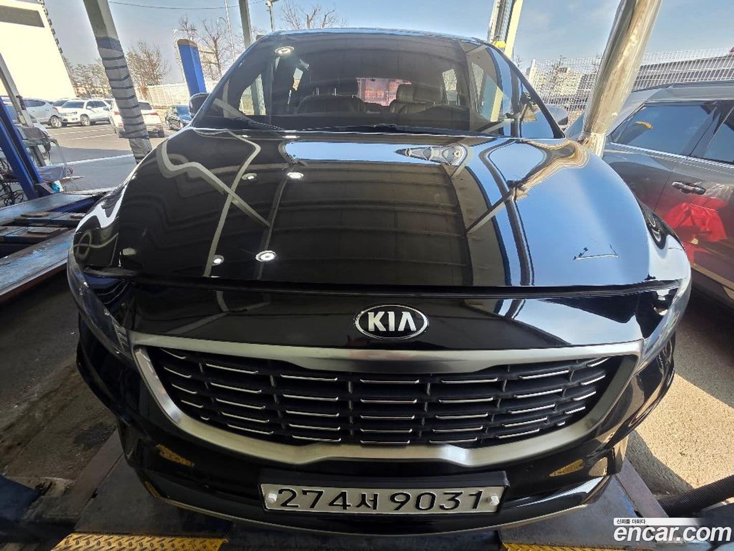 Main__Slider__Photo:Canival Kia 2018.8-0