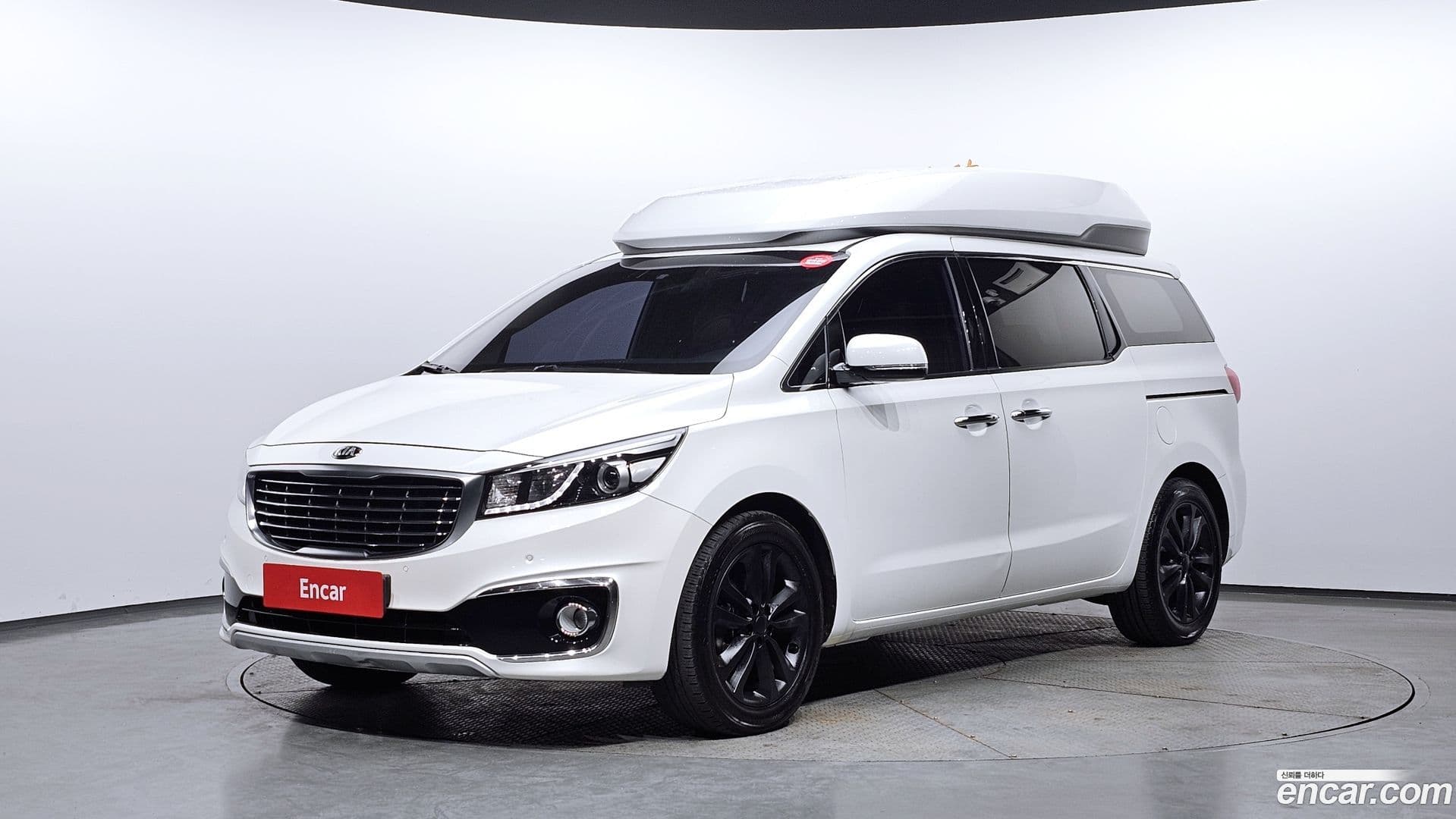 Main__Slider__Photo:Canival Kia 2015.4-0