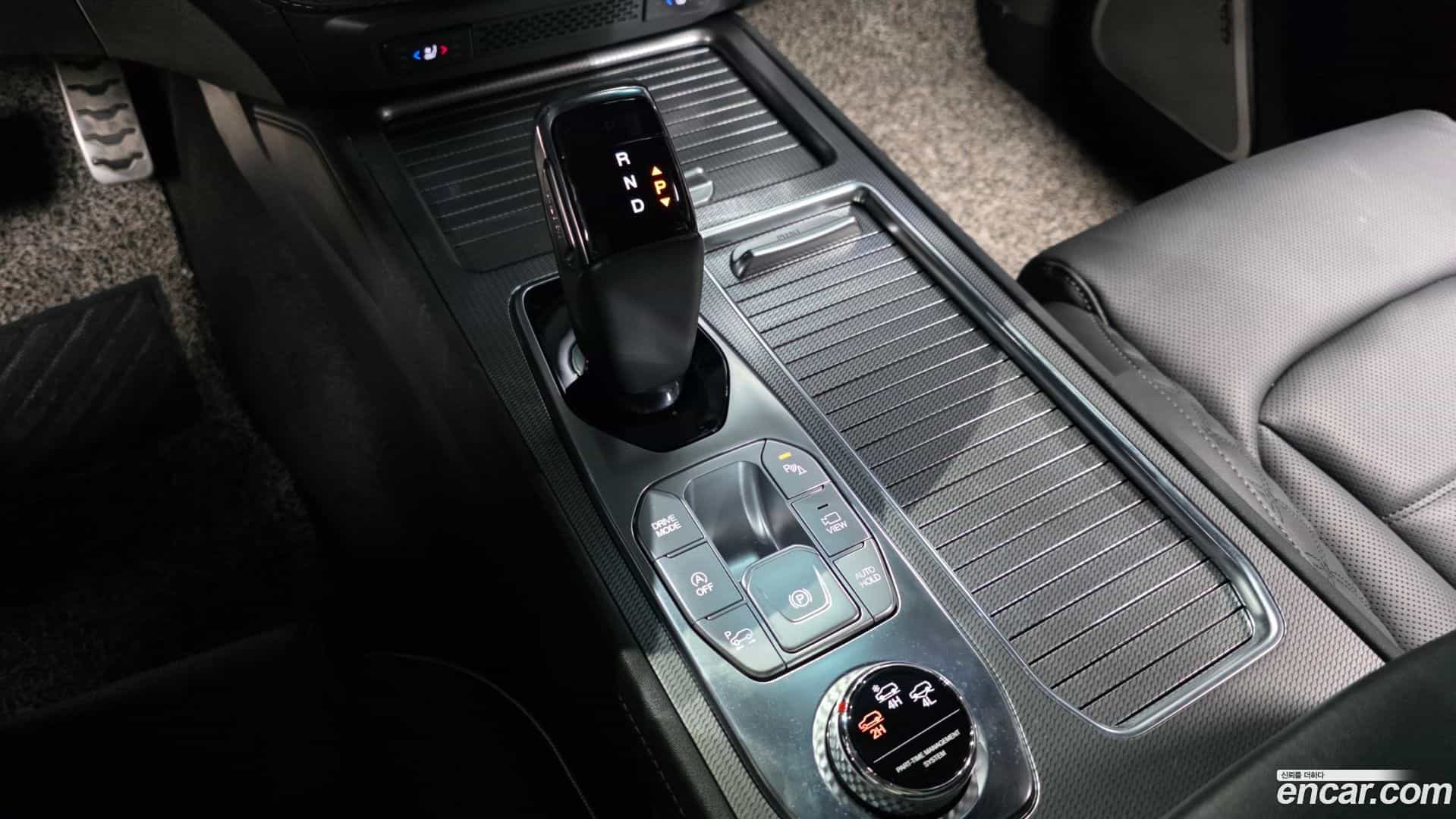Rexton KG Mobility 2021.6-INNER-009