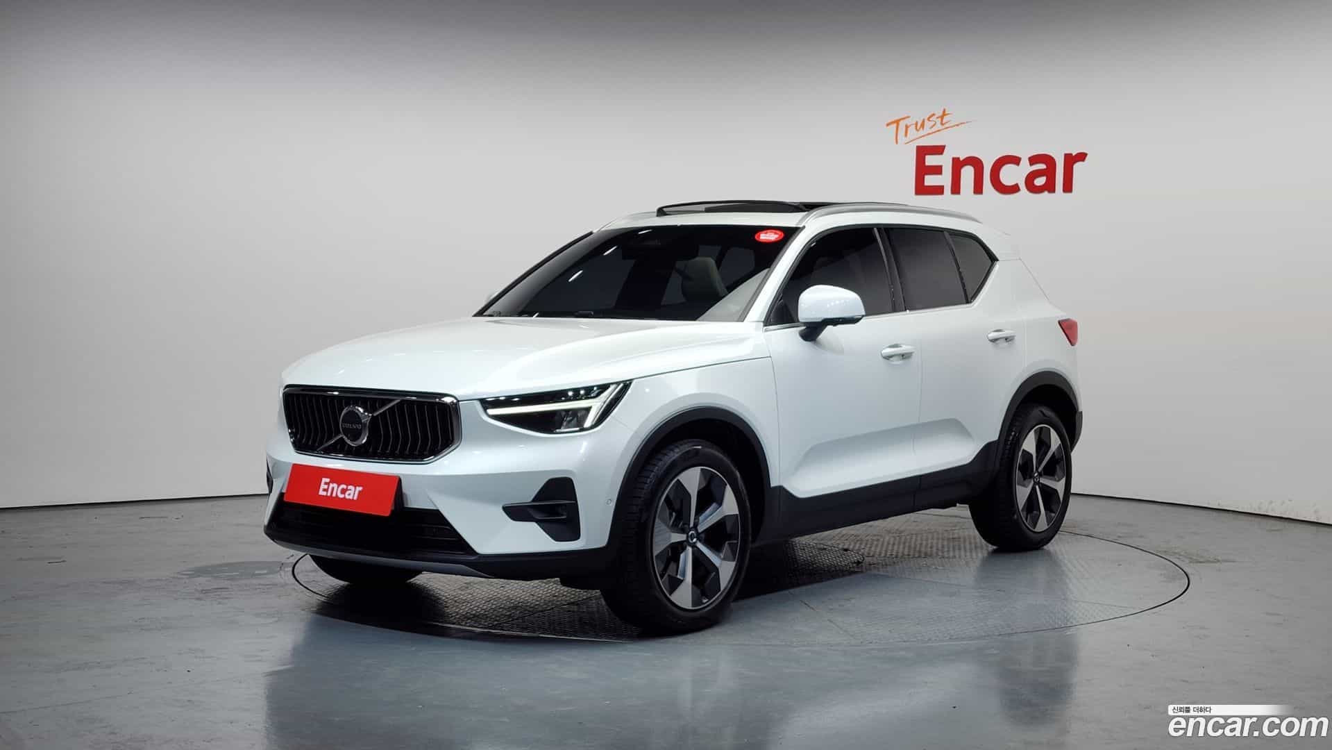 XC40 Volvo 2023.3-OUTER-001