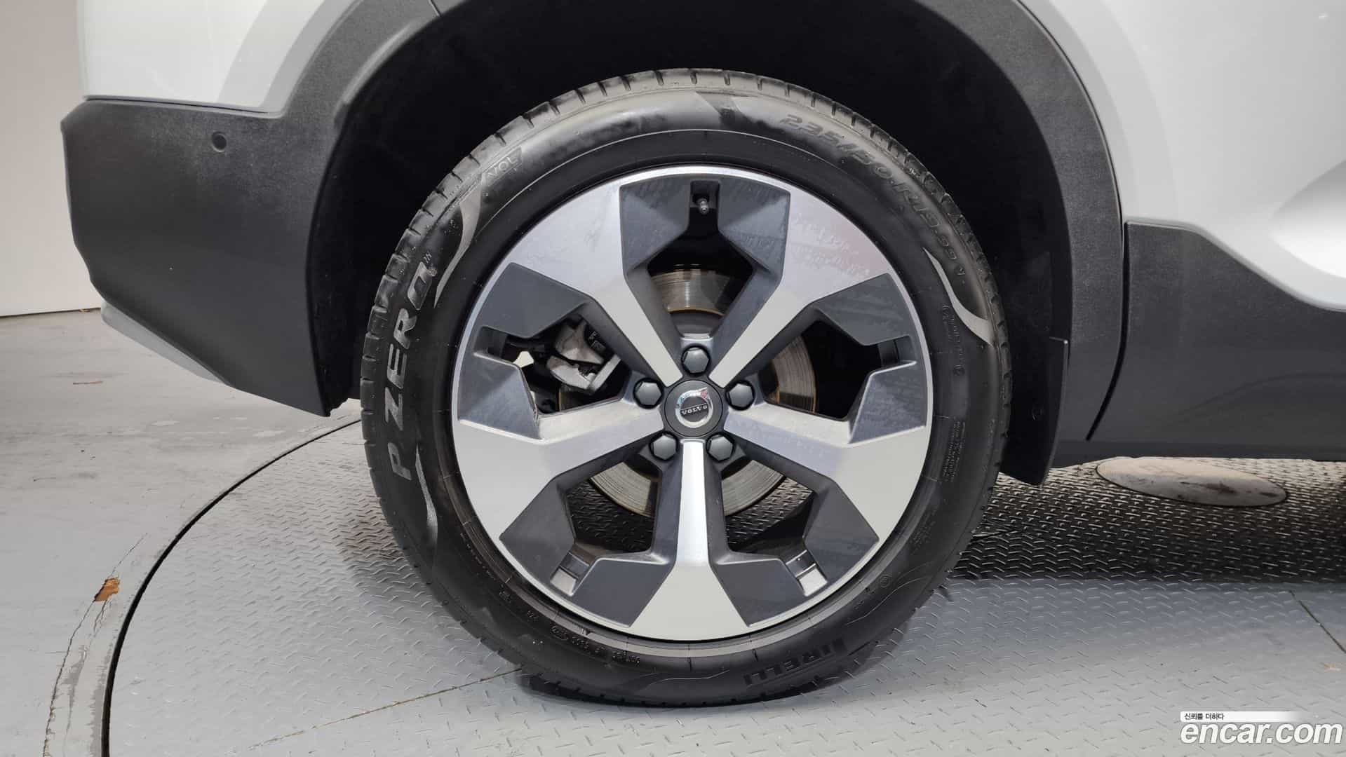 XC40 Volvo 2023.3-OUTER-005