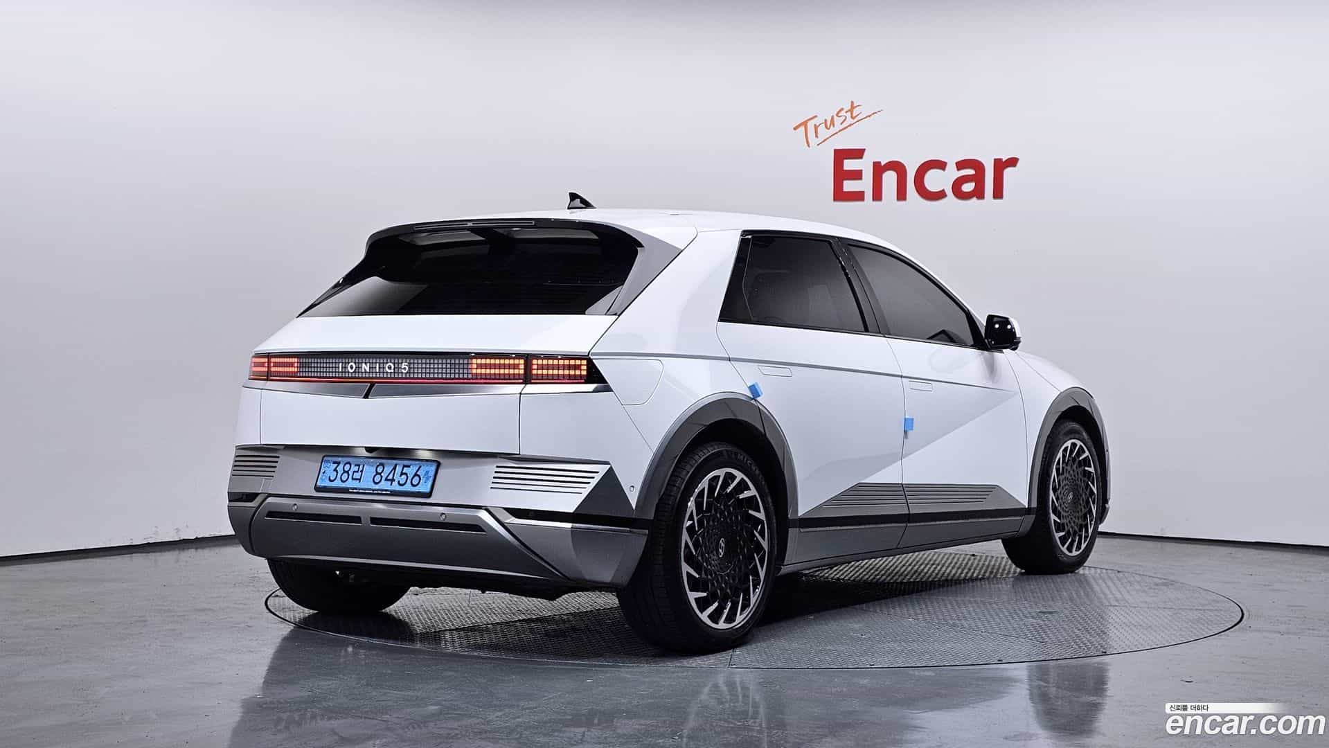 Ioniq5 Hyundai 2022.1-OUTER-002