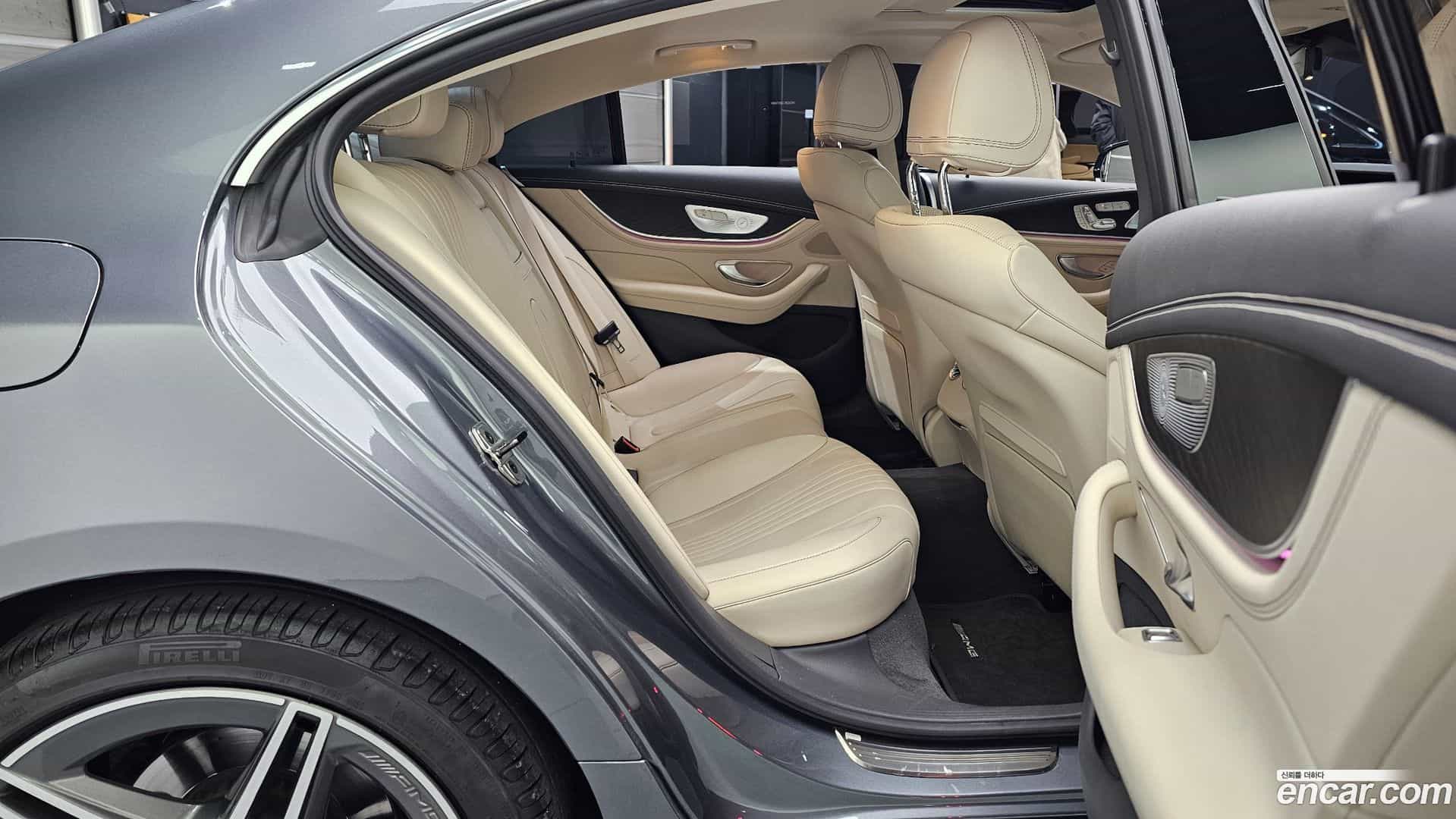 CLS-Class Mercedes-Benz 2022.5-OPTION-016