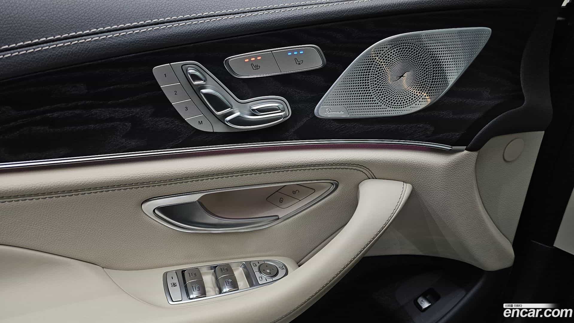 CLS-Class Mercedes-Benz 2022.5-OPTION-021