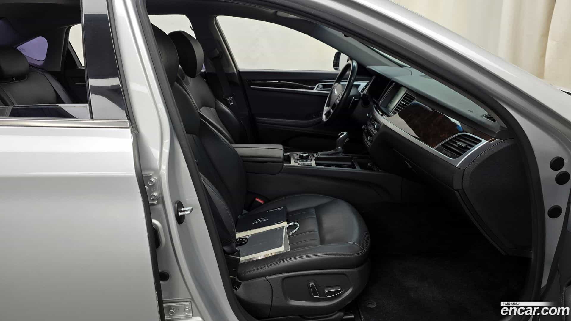 Genesis Hyundai 2015.2-OPTION-015