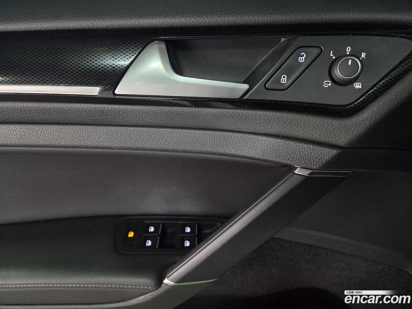 Golf Volkswagen 2015.8-OPTION-017