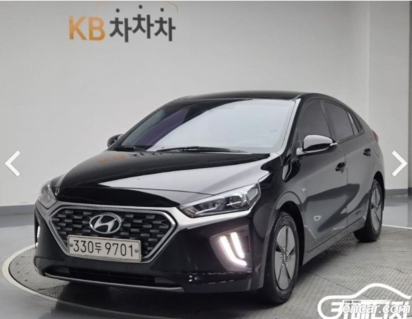 Main__Slider__Photo:Ioniq Hyundai 2019.11-0