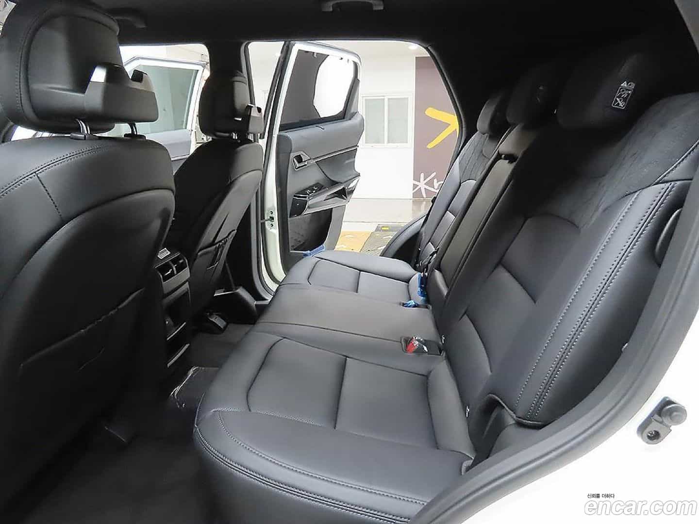 Actyon KG Mobility 2025.8-INNER-010