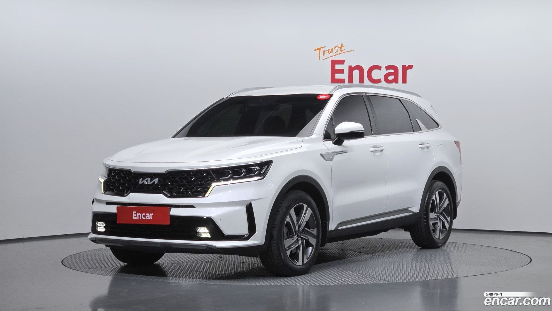 Main__Slider__Photo:Sorento Kia 2021.11-0