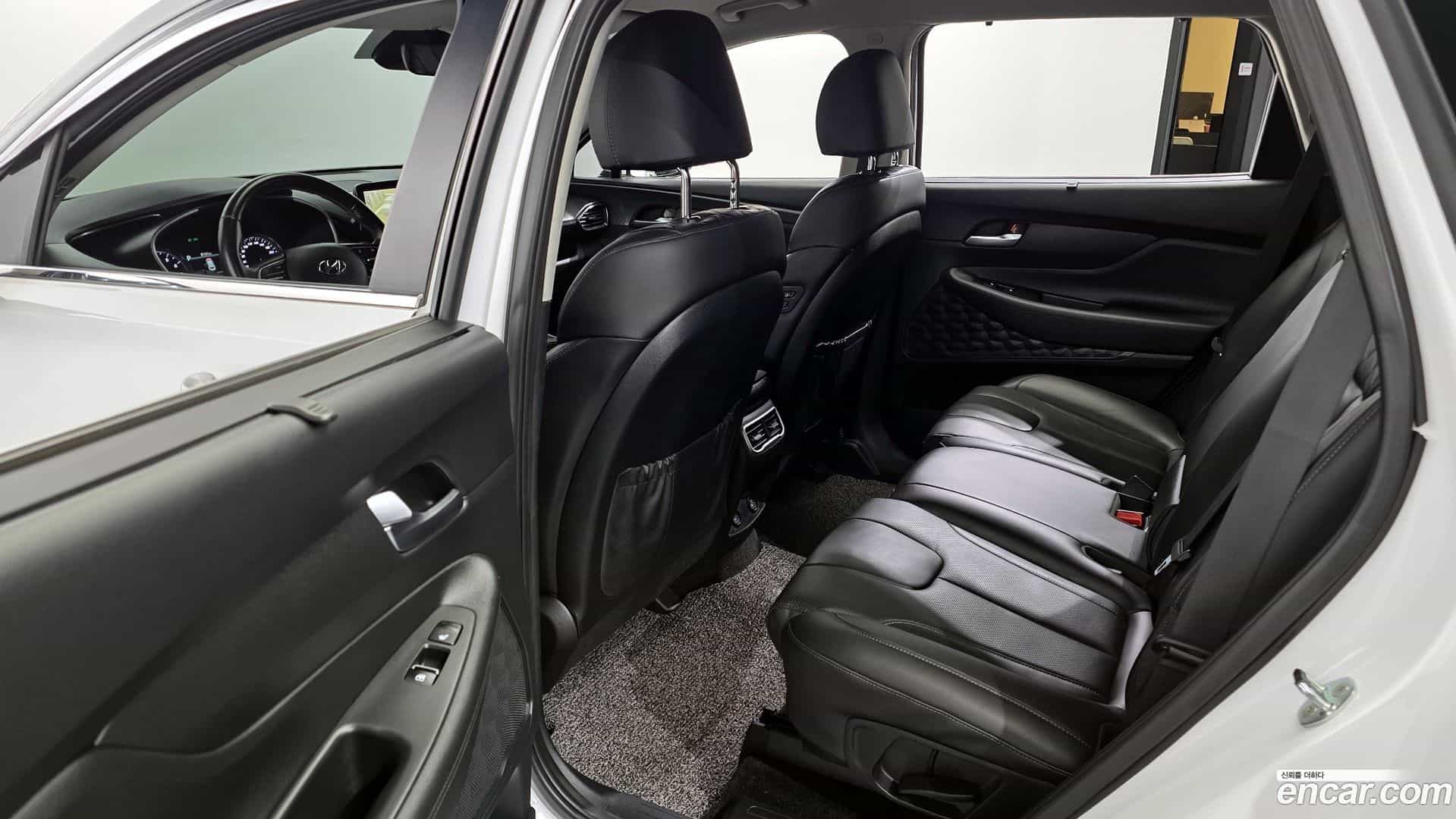 Santafe Hyundai 2022.1-OPTION-015