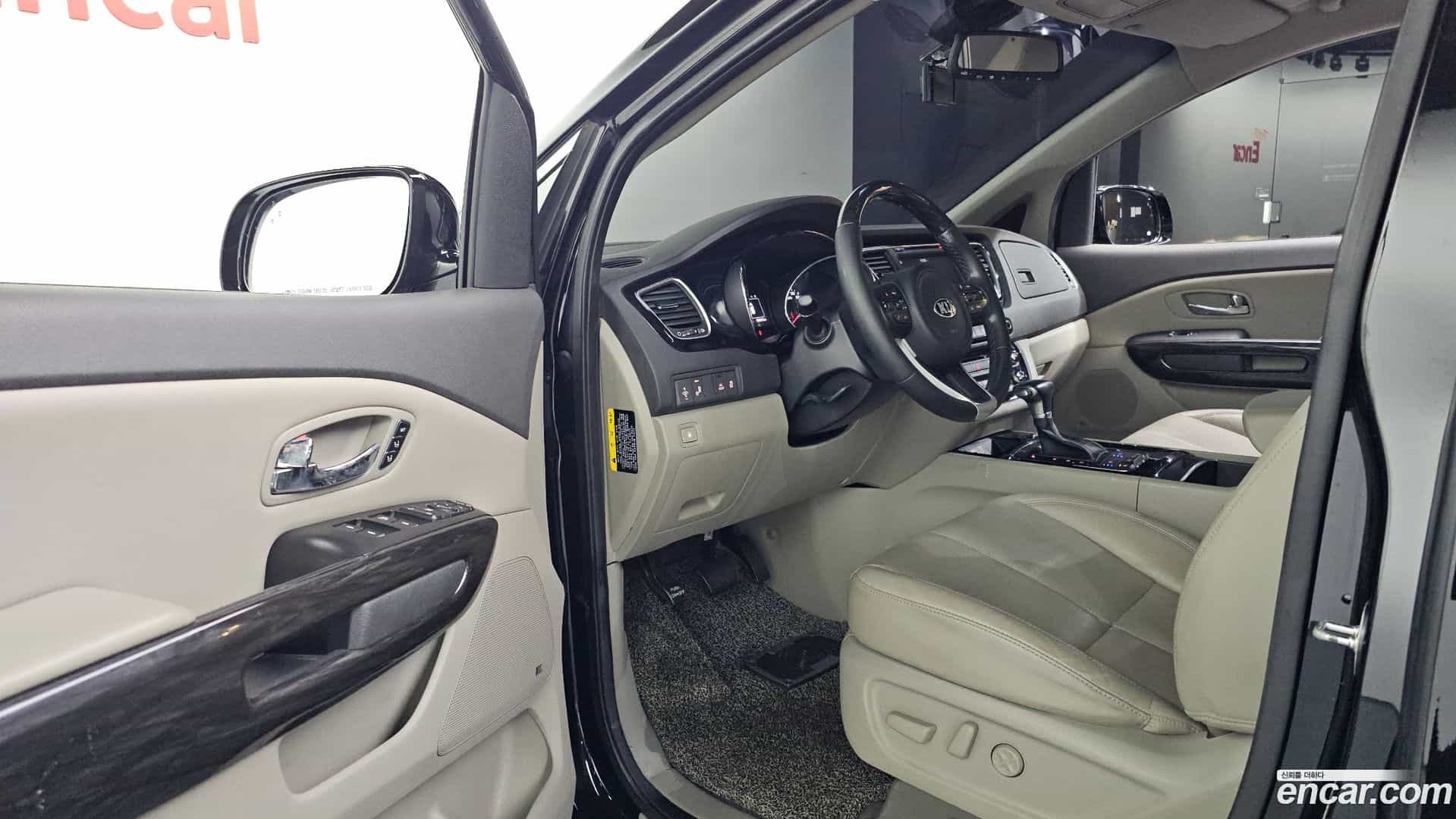 Canival Kia 2017.10-INNER-010