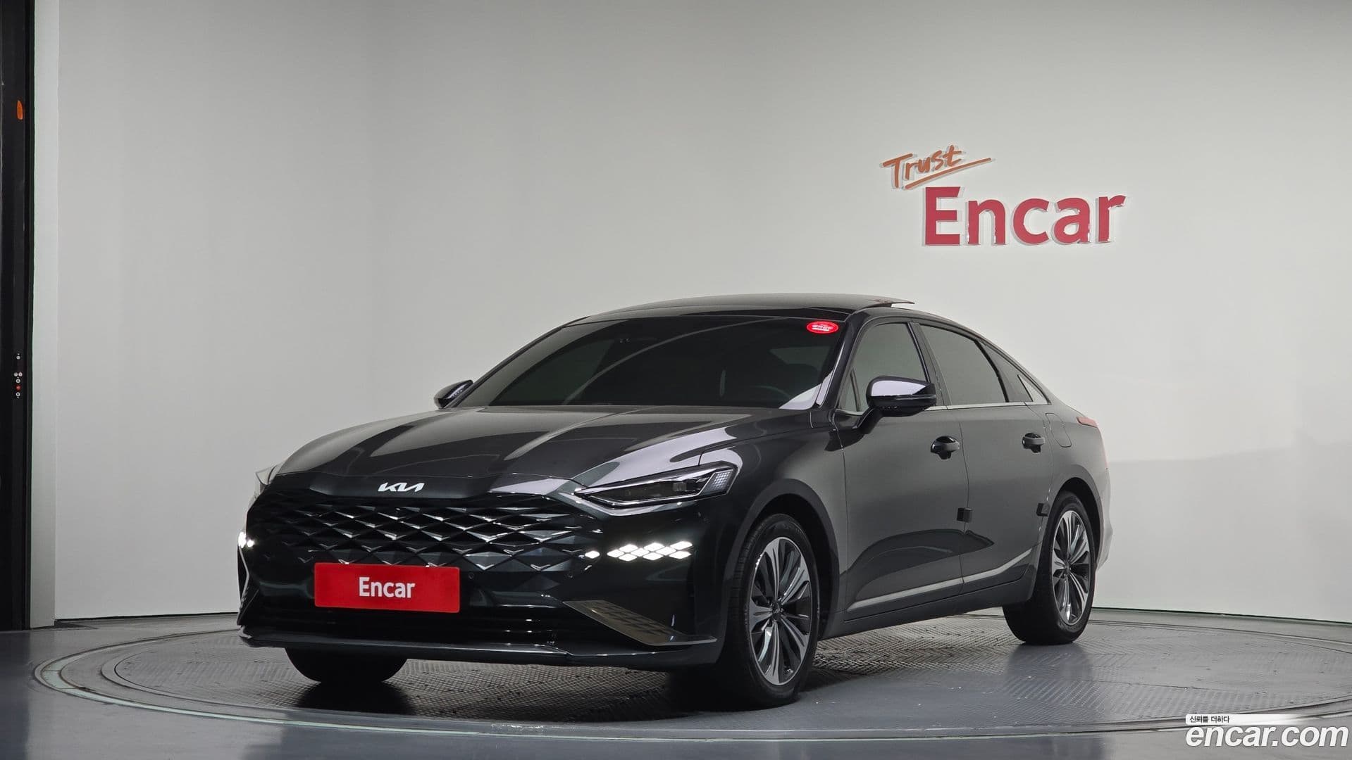 Main__Slider__Photo:K8 Kia 2021.7-0