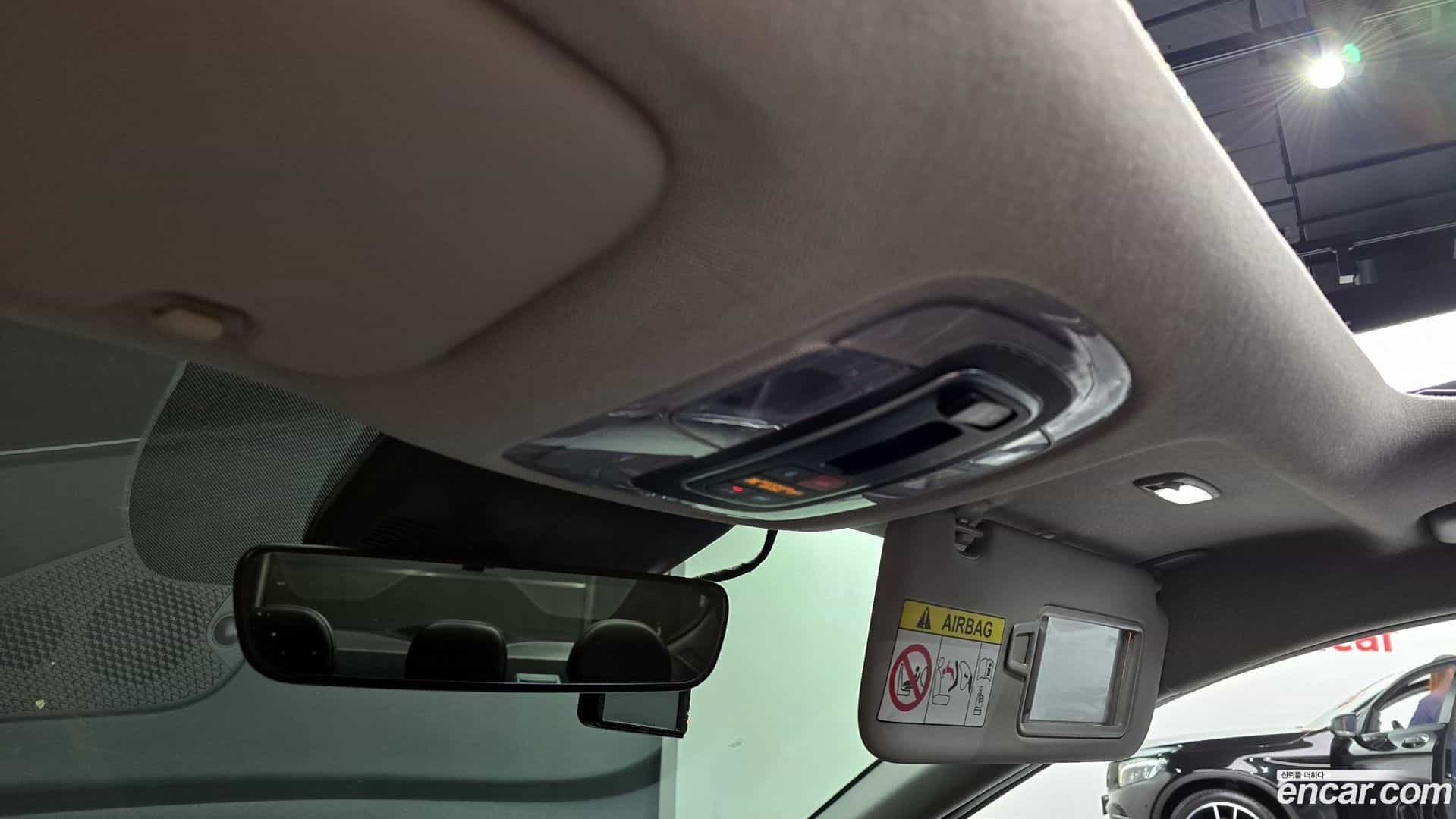 AVANTE Hyundai 2022.11-OPTION-023