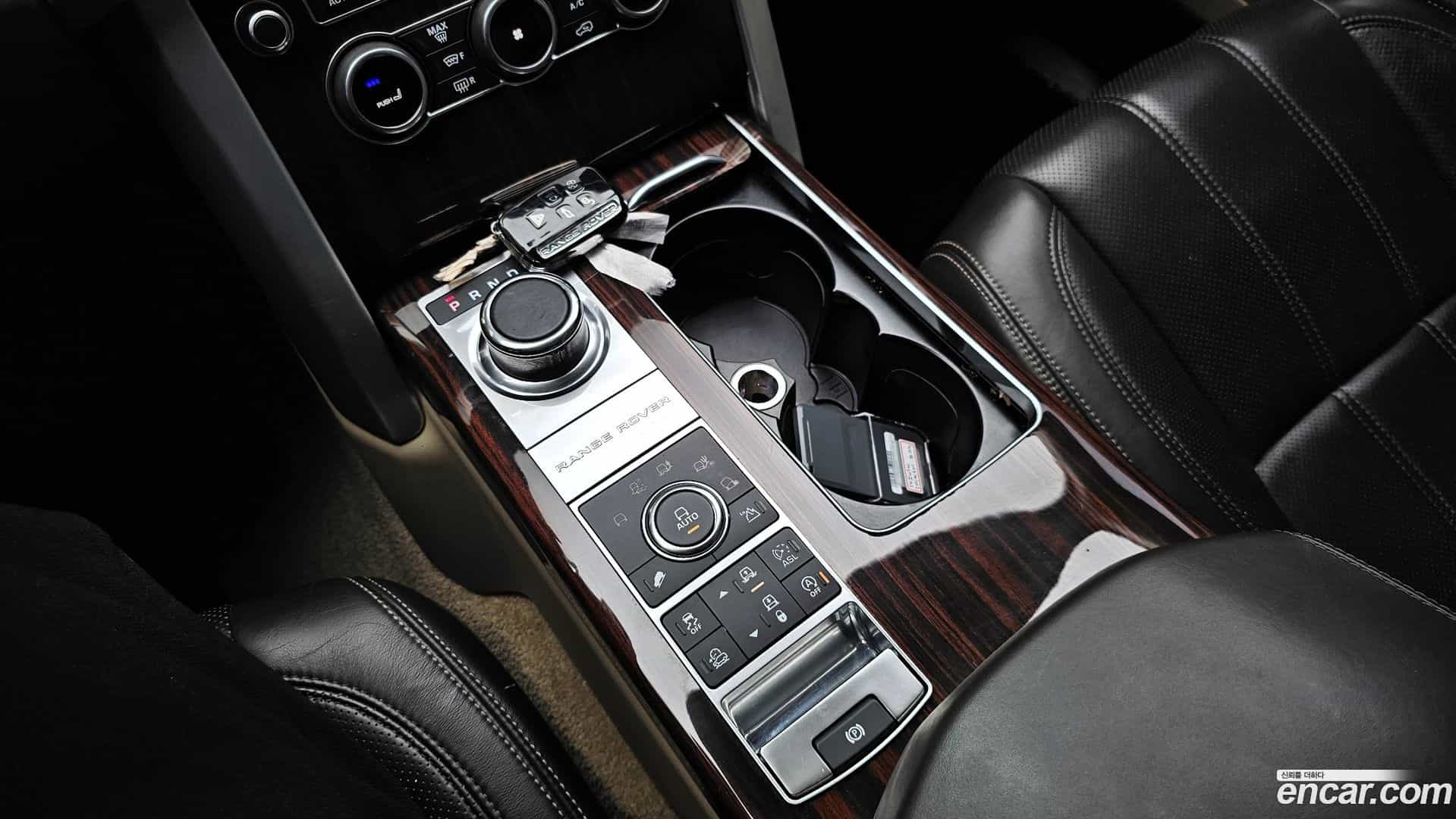 Range Rover Land Rover 2016.11-INNER-009