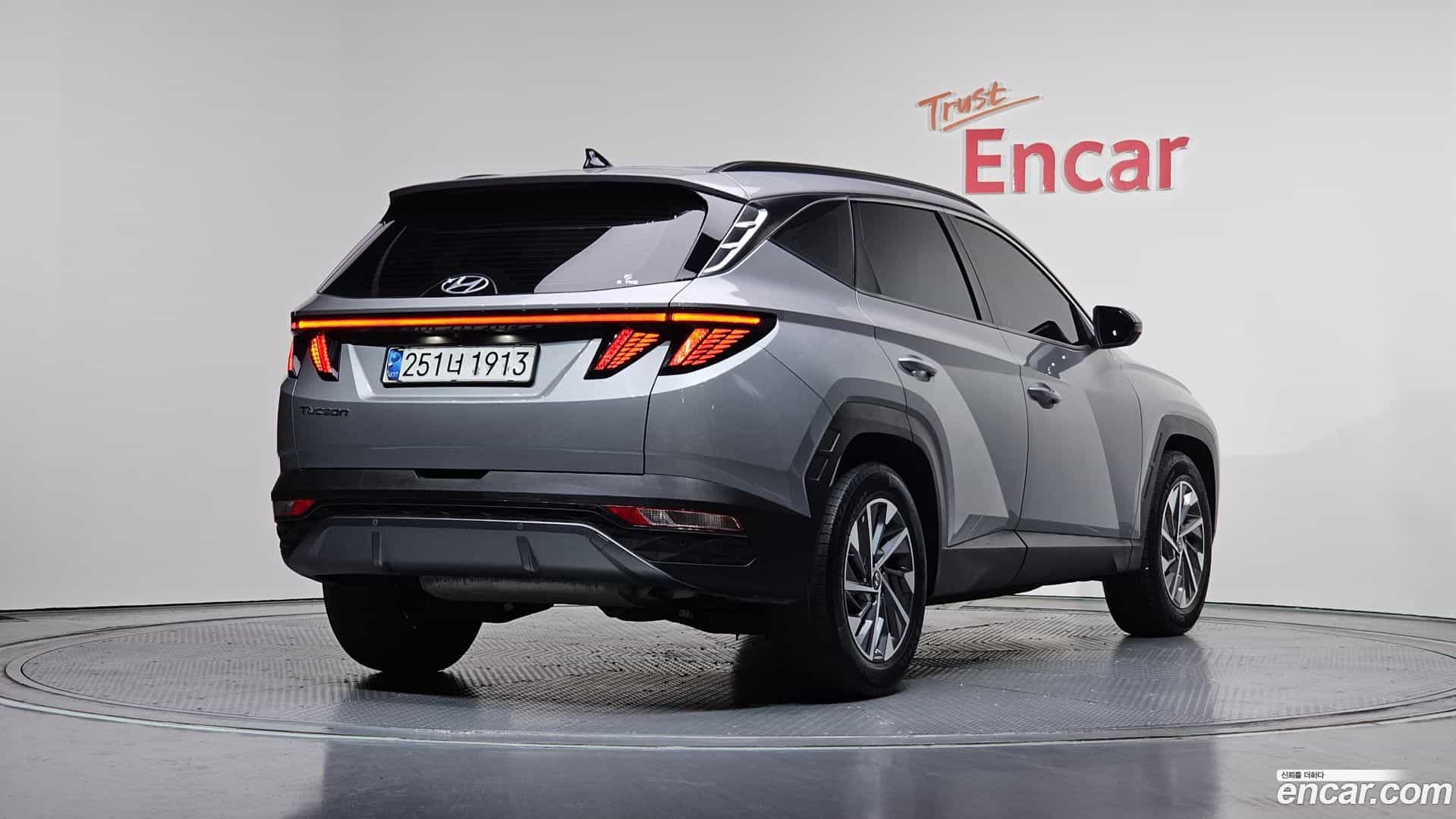 Tucson Hyundai 2020.11-OUTER-002
