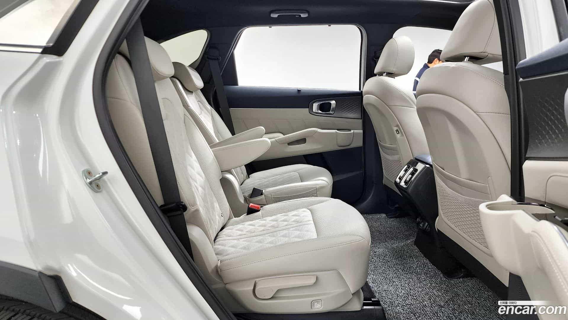 Sorento Kia 2022.9-OPTION-016