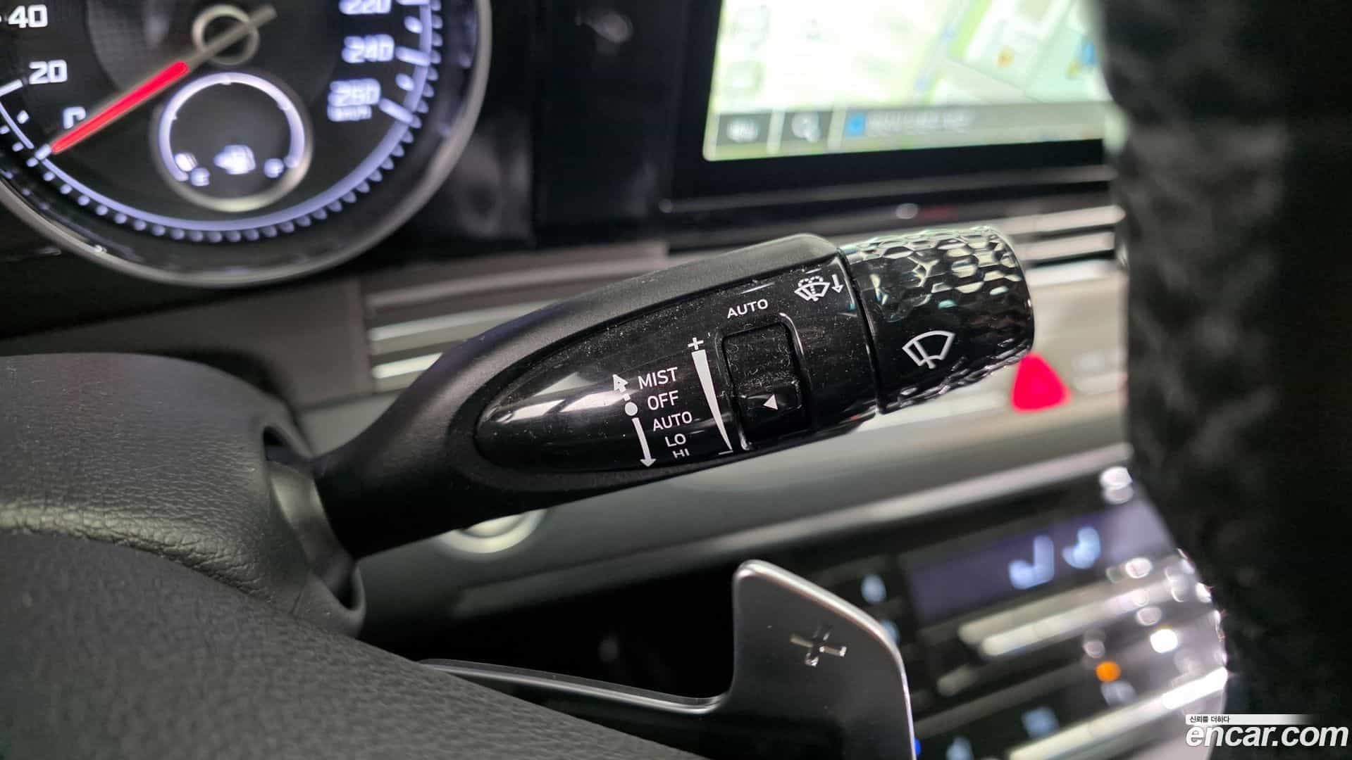 Grandeur Hyundai 2022.5-OPTION-020