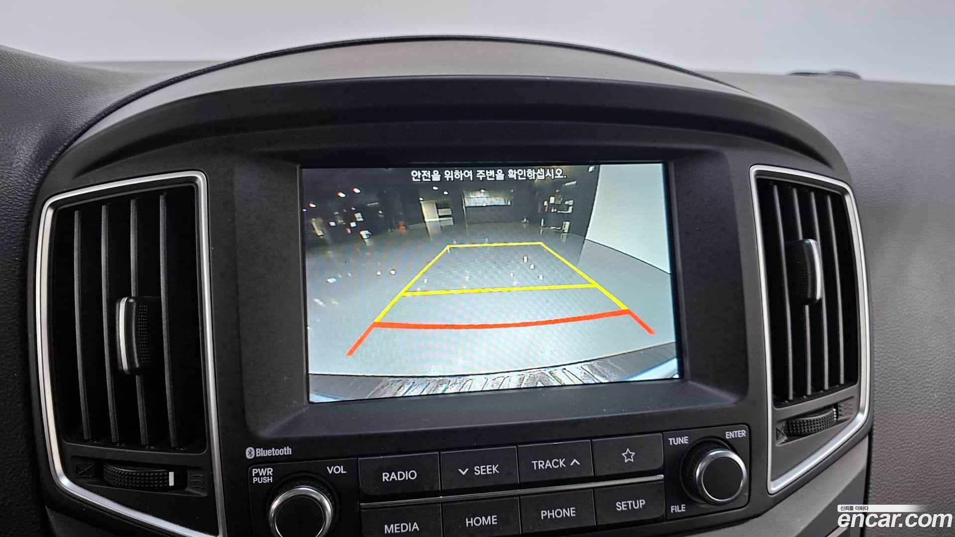 Starex Hyundai 2020.3-OPTION-018